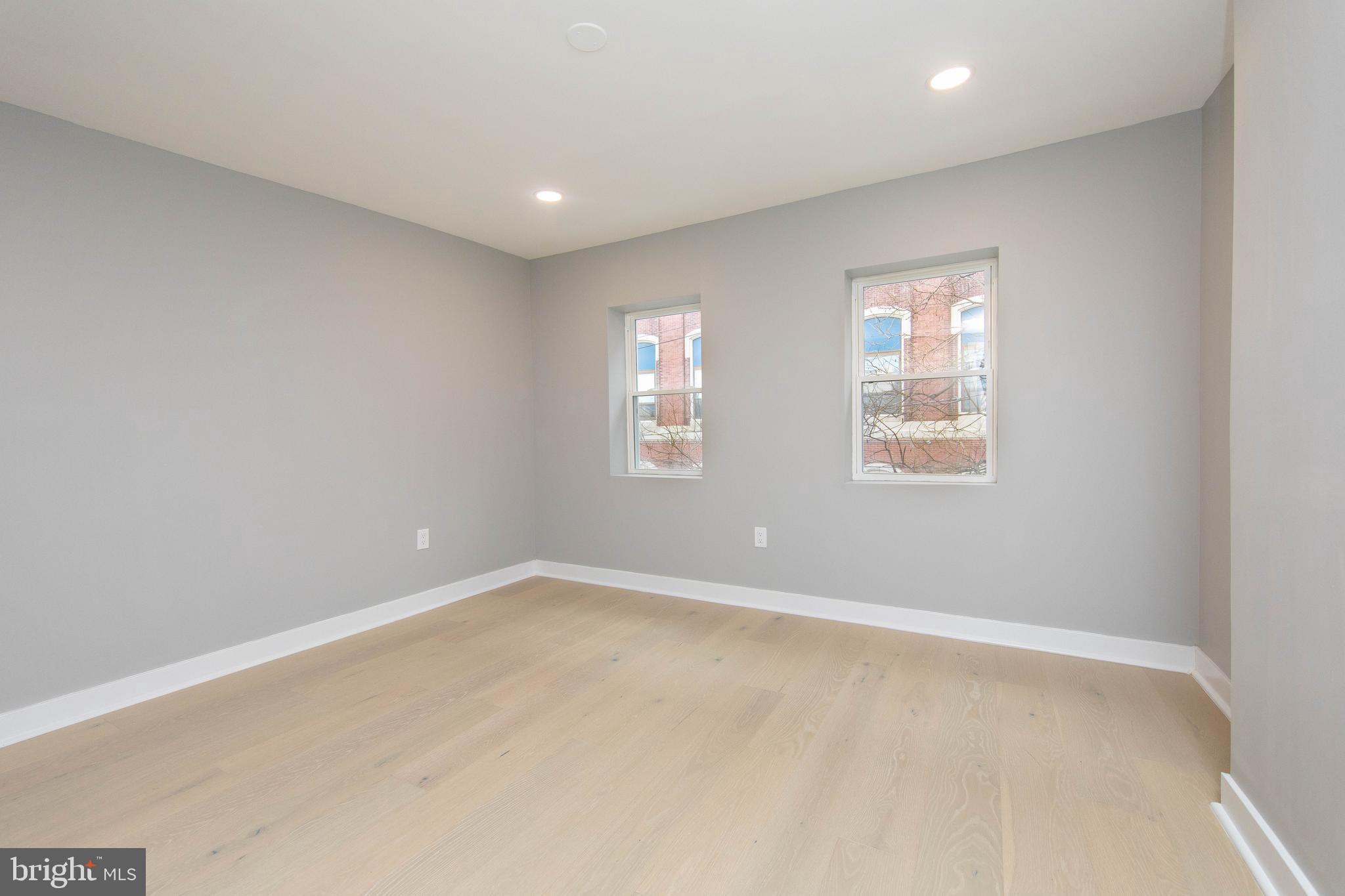 FRANCISVILLE - Residential