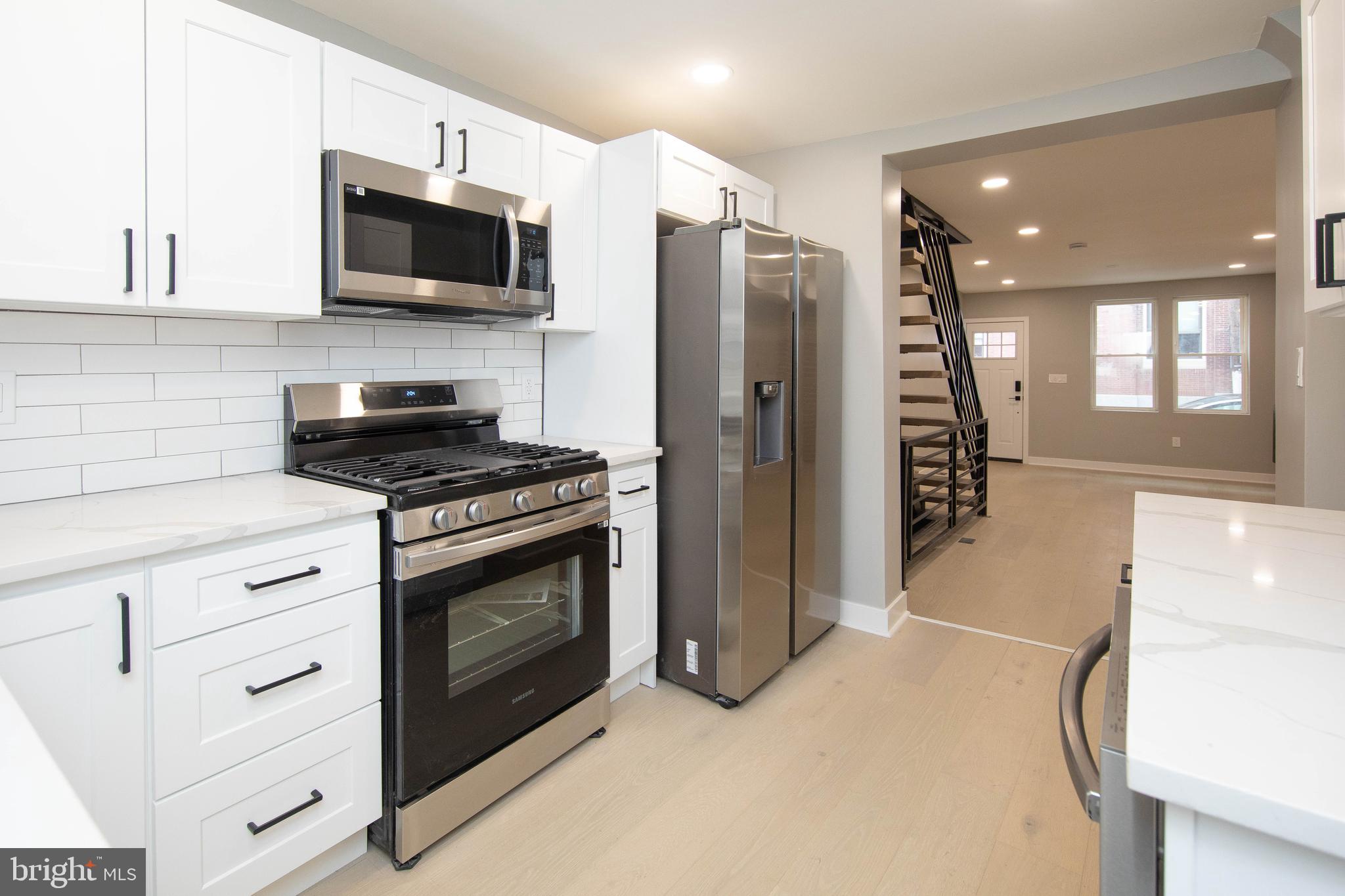 FRANCISVILLE - Residential