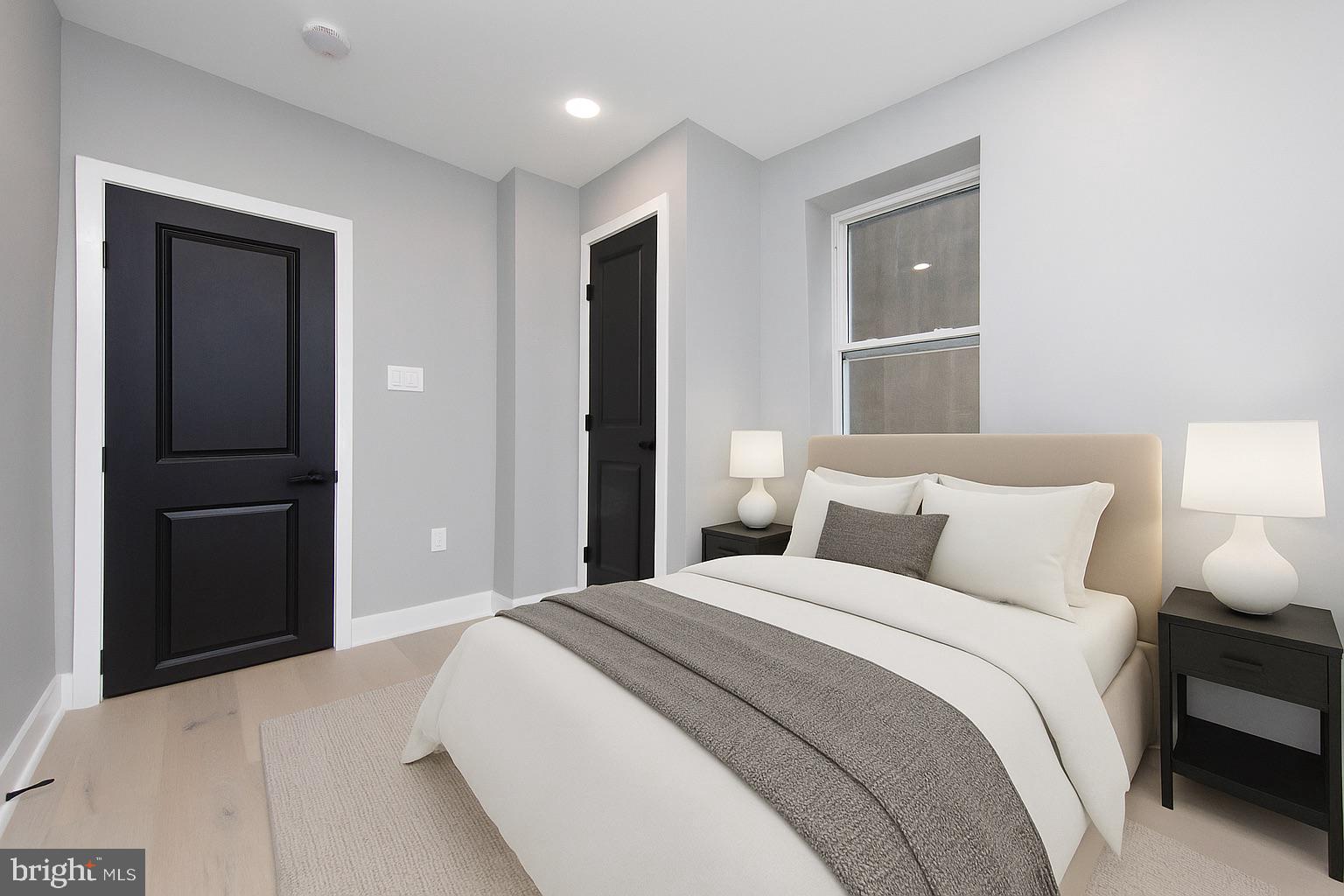 FRANCISVILLE - Residential