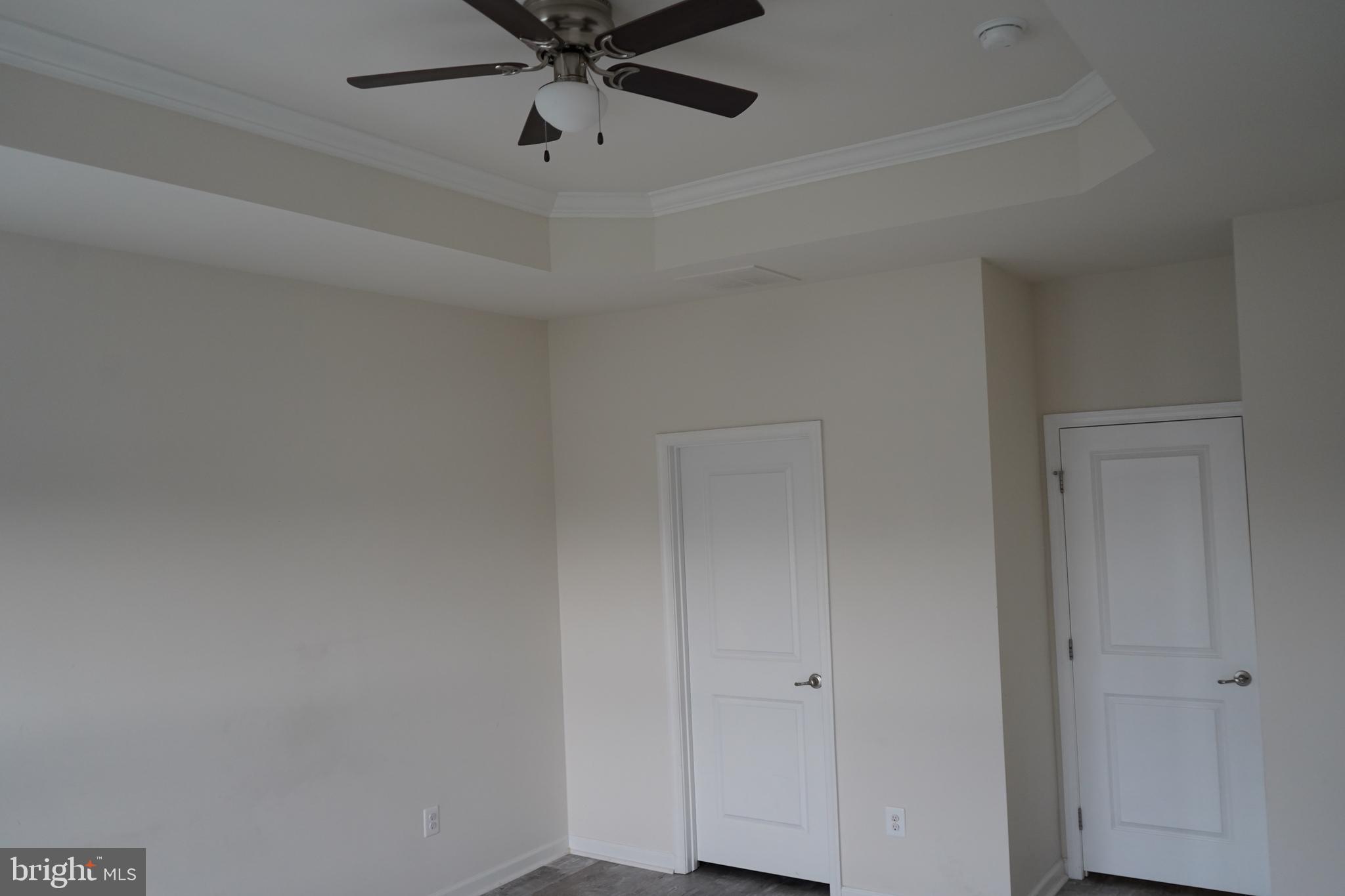 BRADLEY SQUARE - Residential