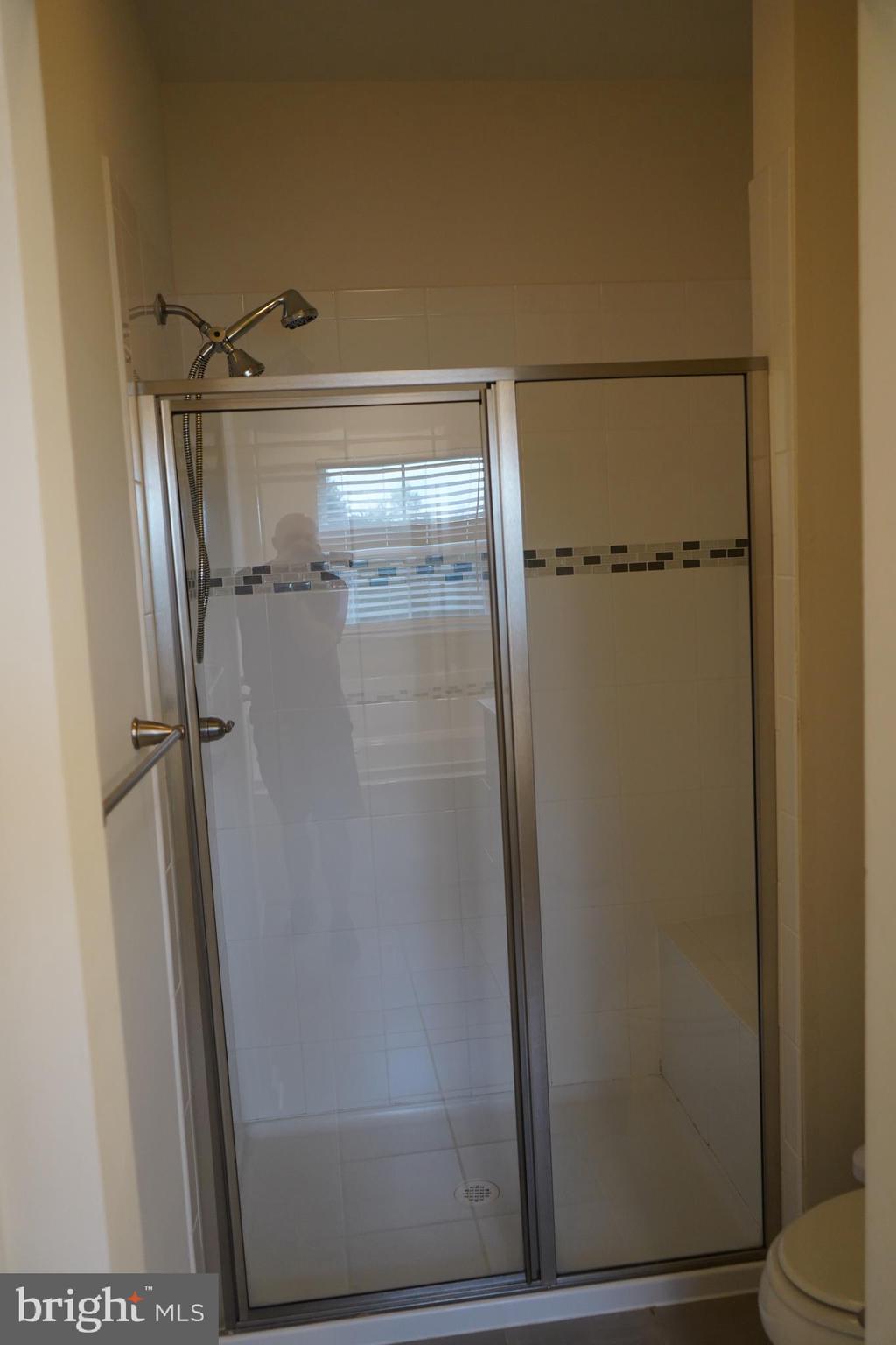 BRADLEY SQUARE - Residential