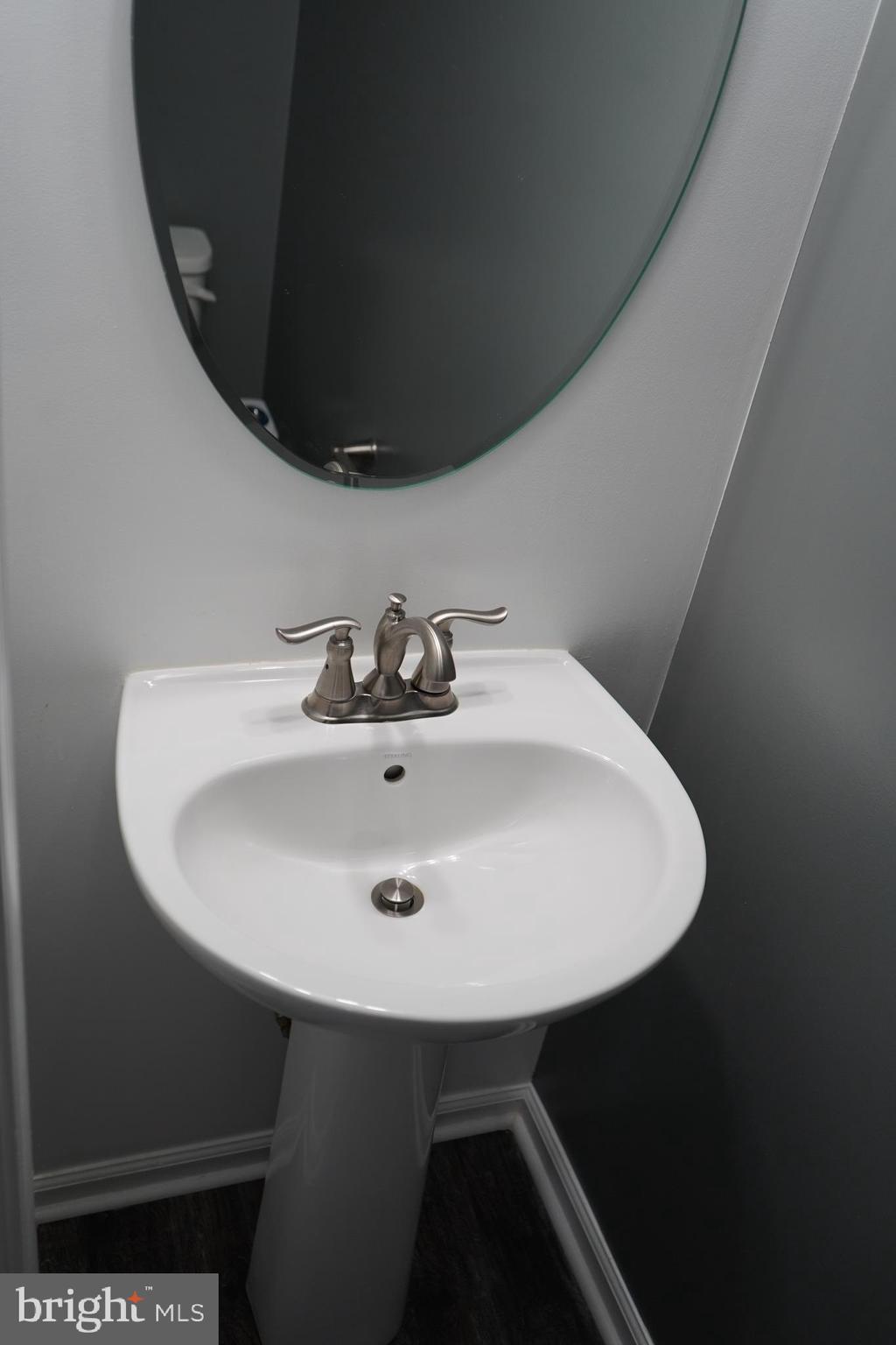 BRADLEY SQUARE - Residential