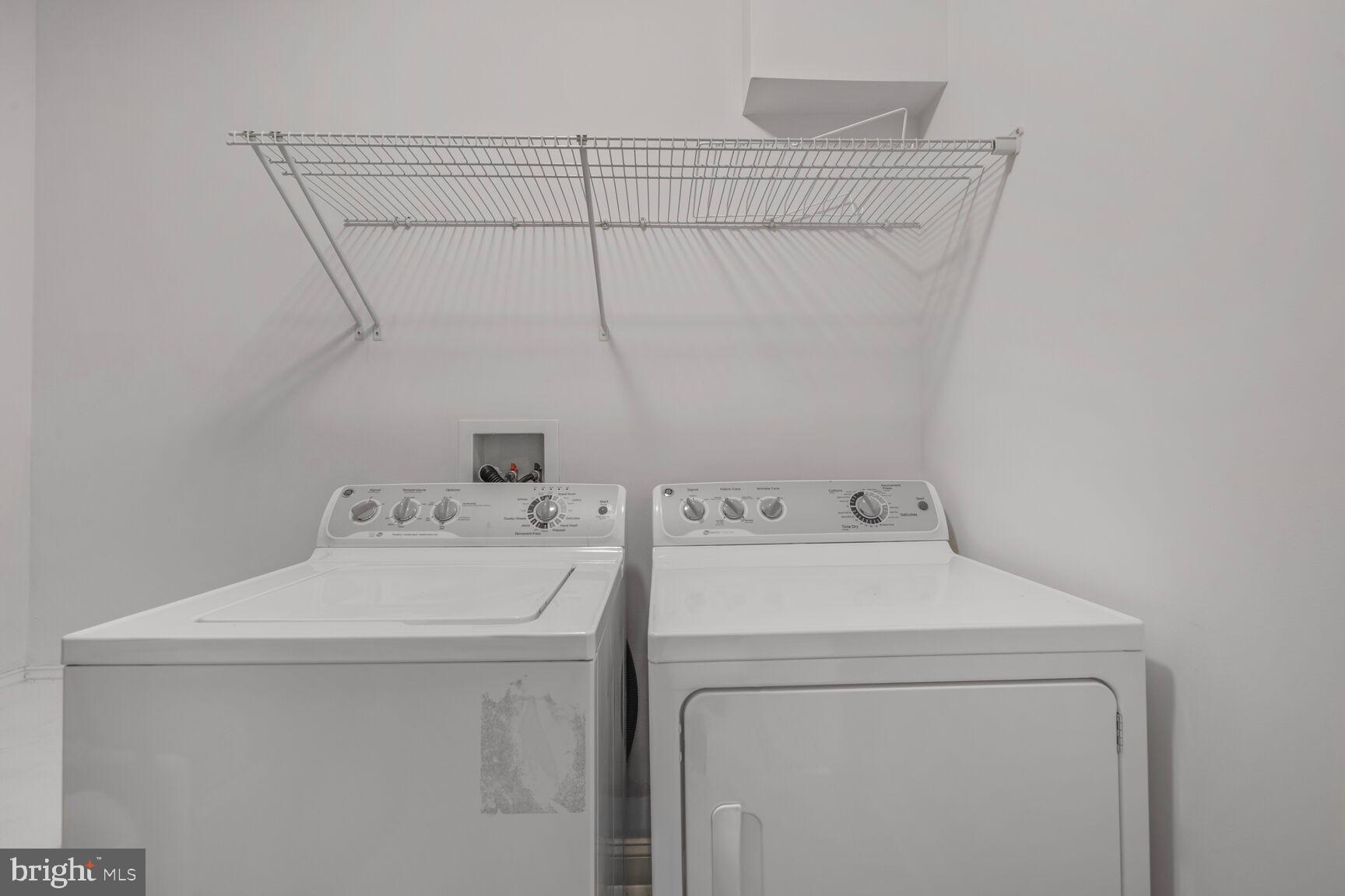 SUMMIT CROSSING CODM - Residential Lease