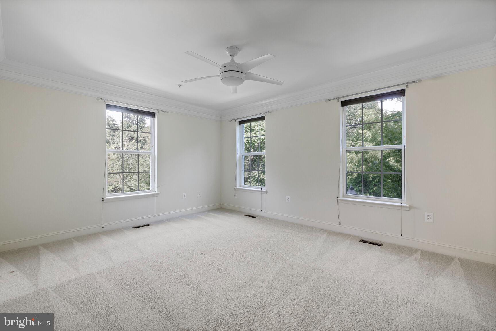 SUMMIT CROSSING CODM - Residential Lease