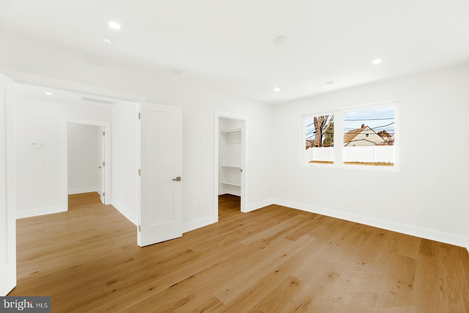 ACADEMY GARDENS - Residential