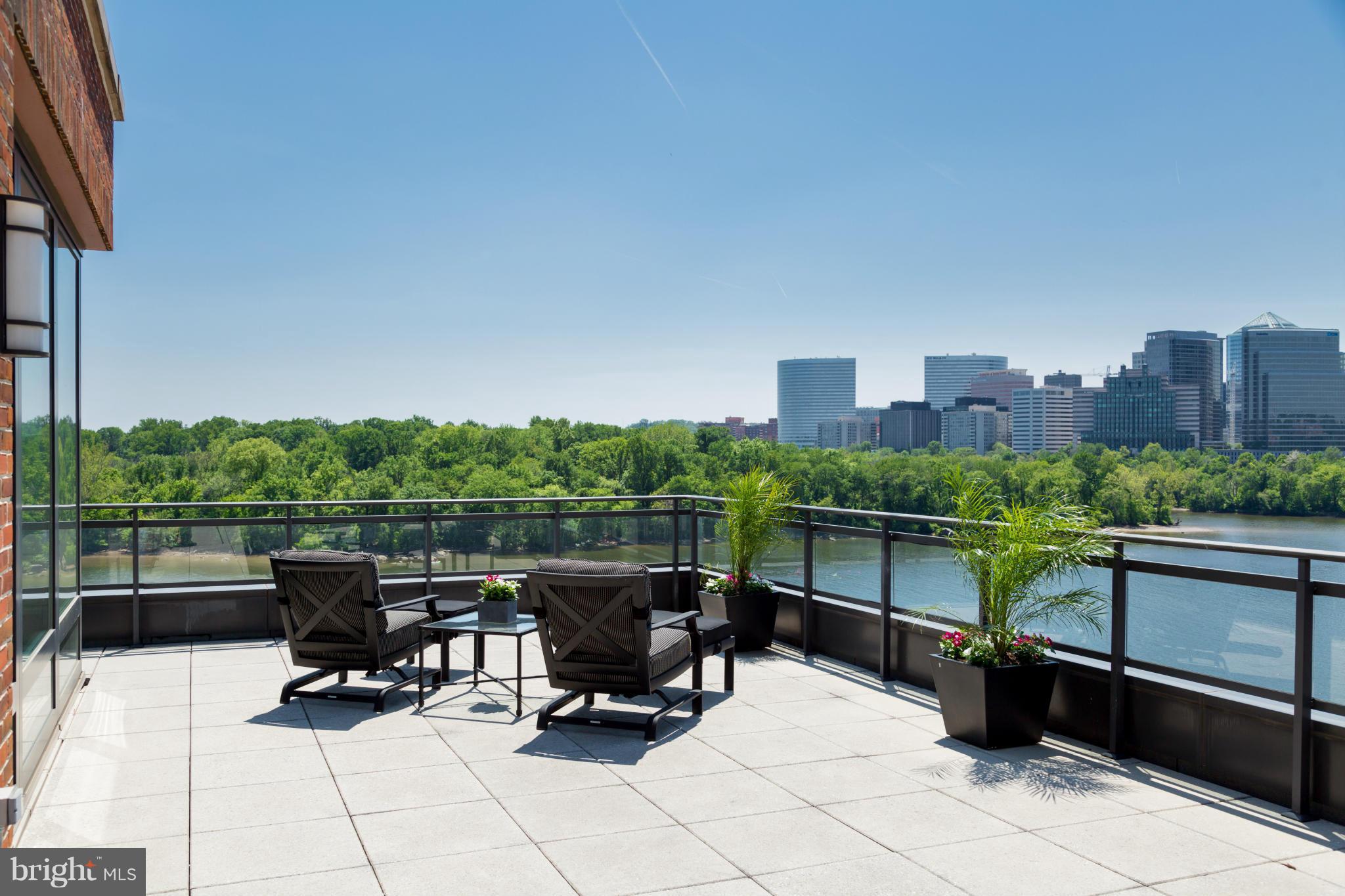 GEORGETOWN - Residential