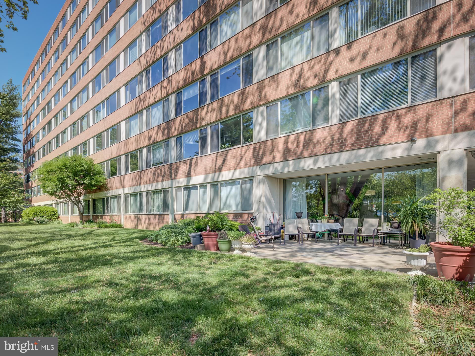 1210 N TAFT STREET 609