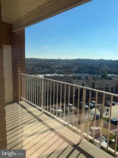 WAPLETON CONDOMINIUM - Residential Lease