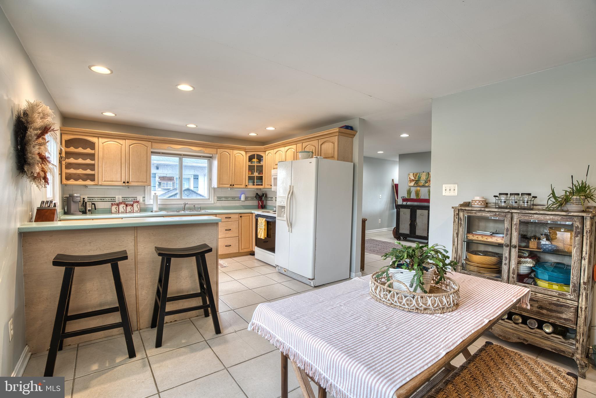 MIDDLE RIVER - Residential