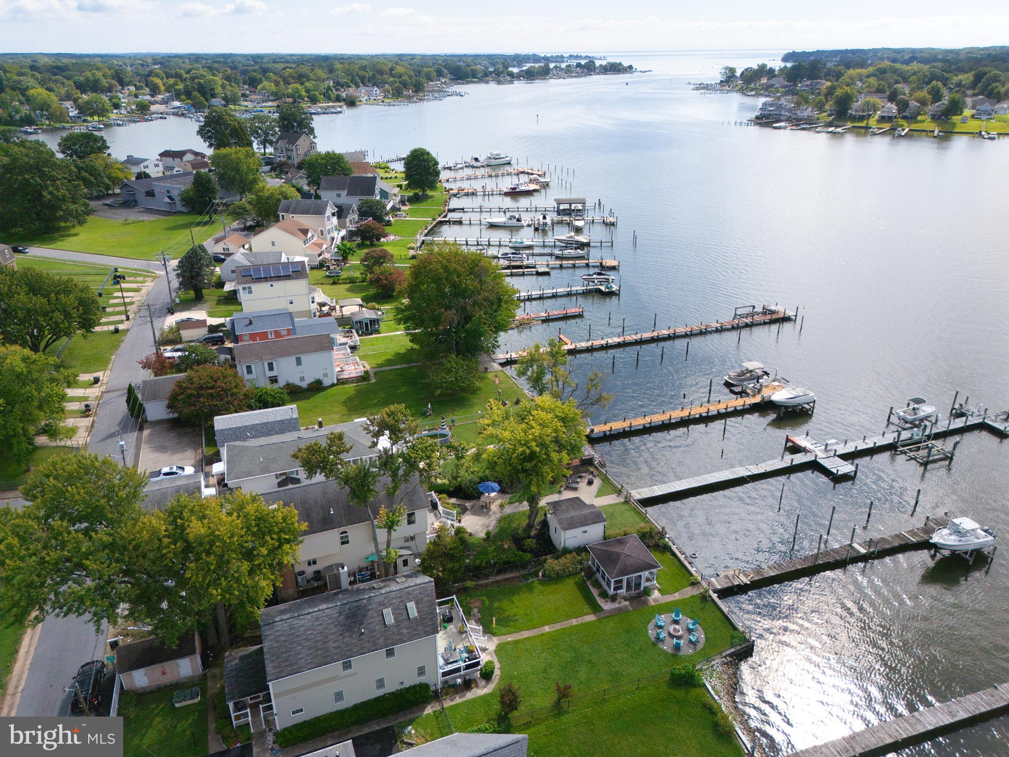 MIDDLE RIVER - Residential