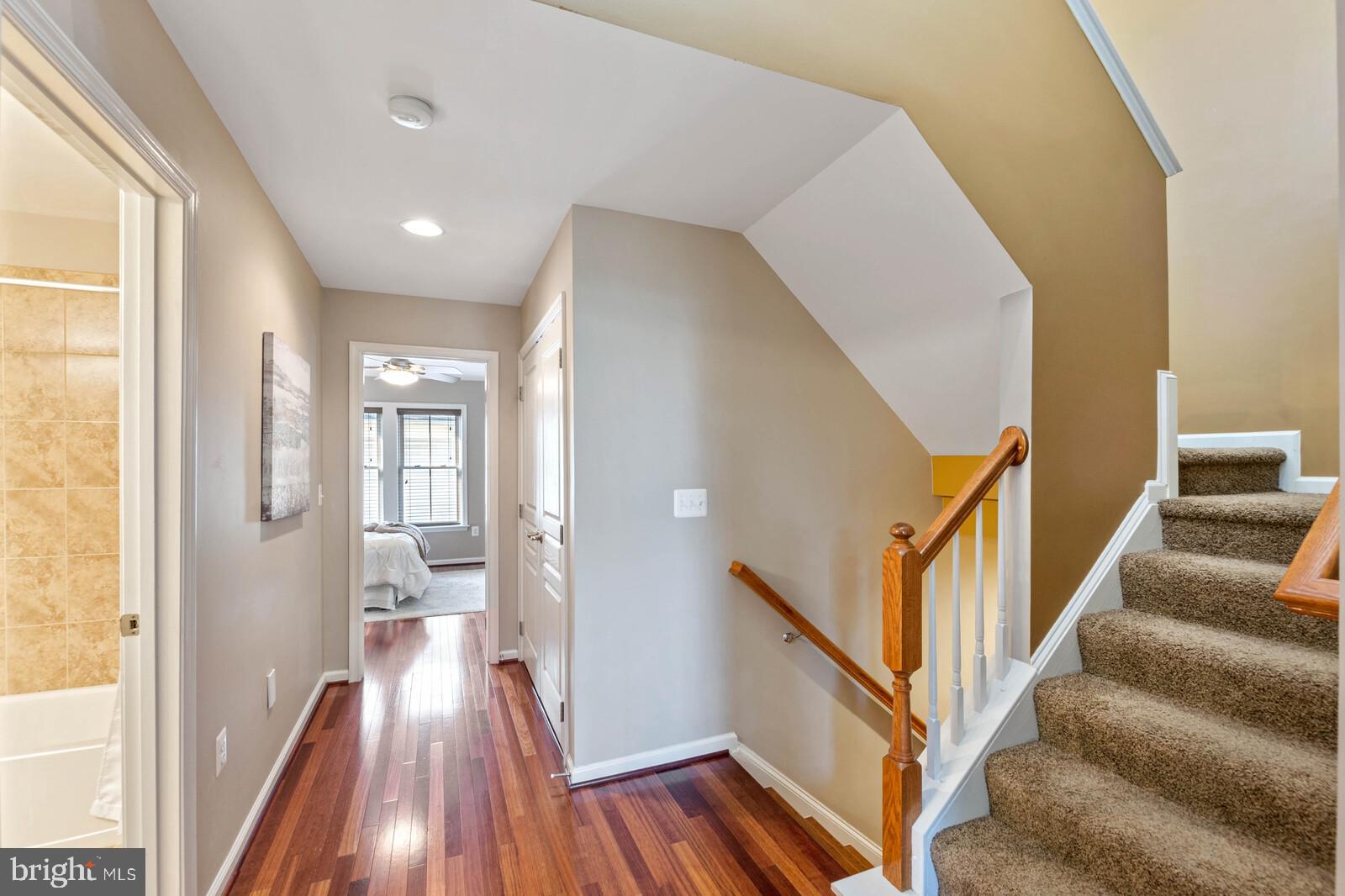 SHIRLINGTON CREST - Residential