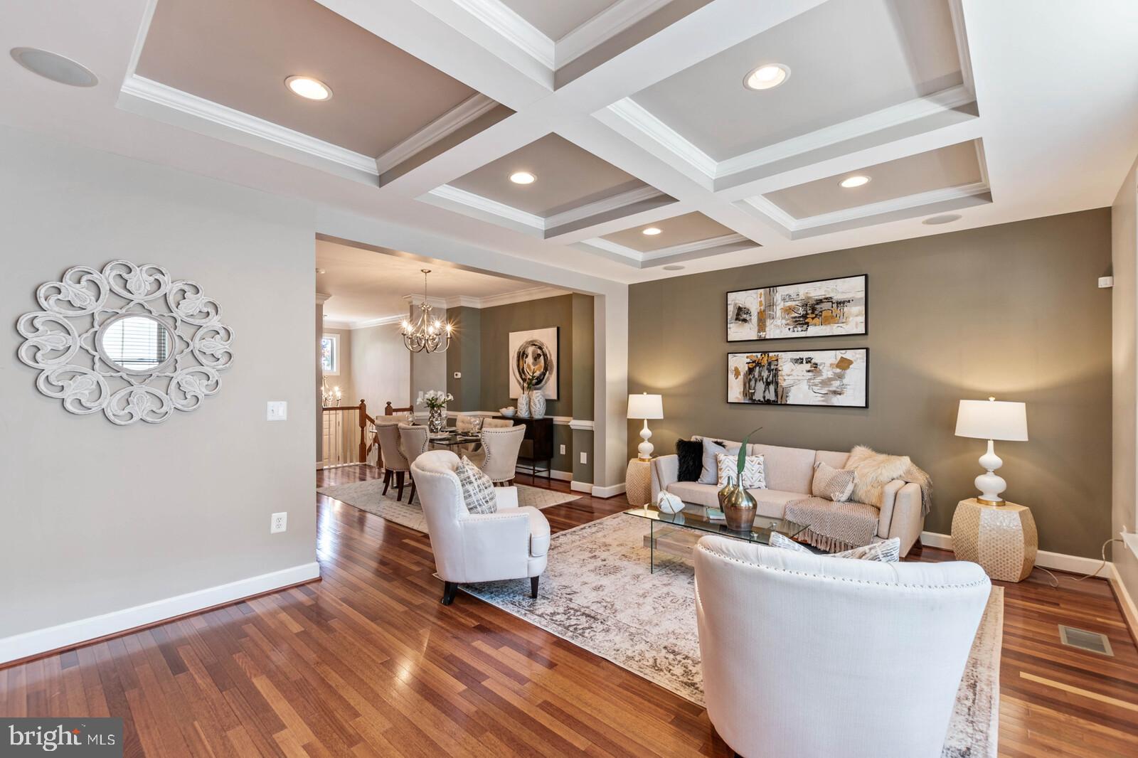 SHIRLINGTON CREST - Residential