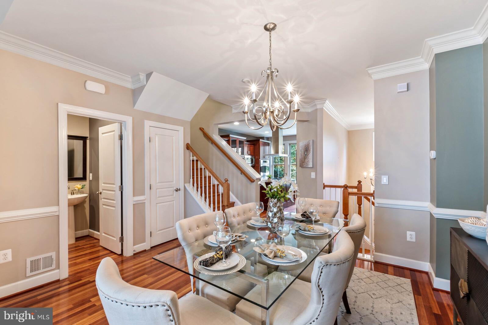 SHIRLINGTON CREST - Residential