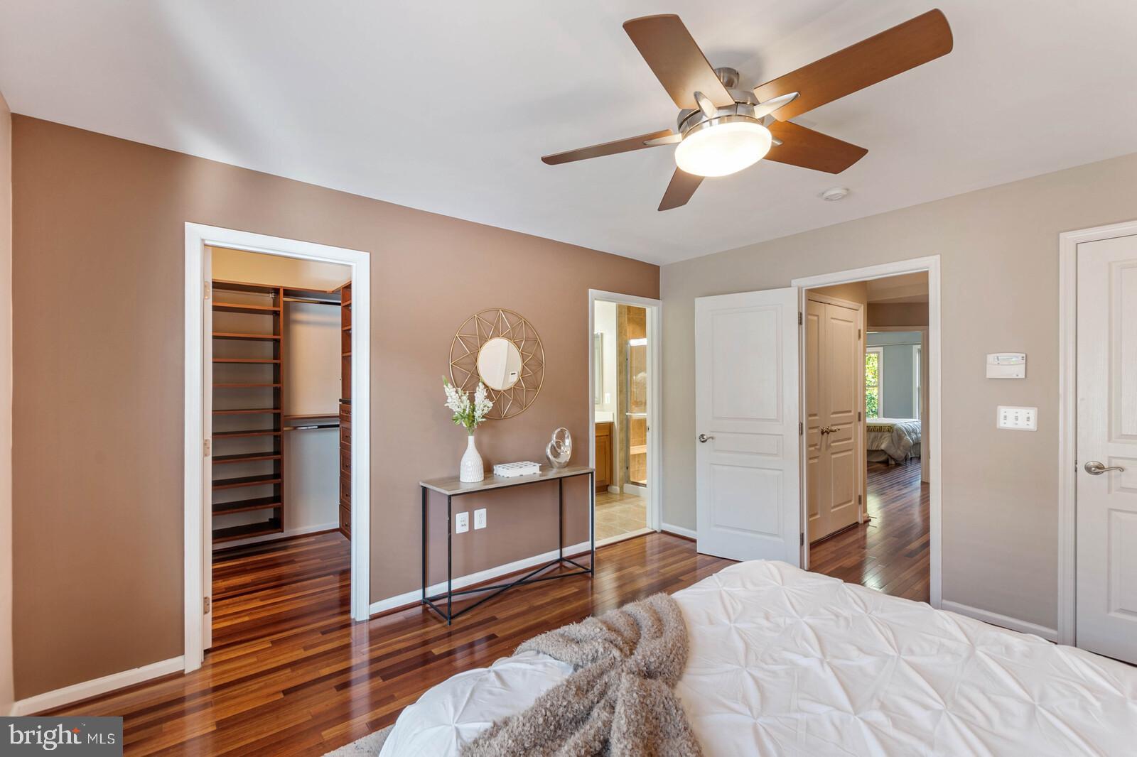 SHIRLINGTON CREST - Residential