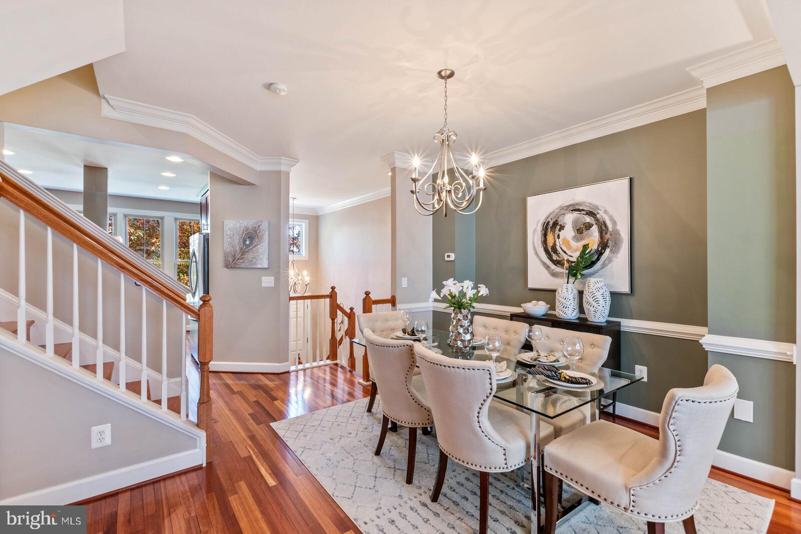 SHIRLINGTON CREST - Residential