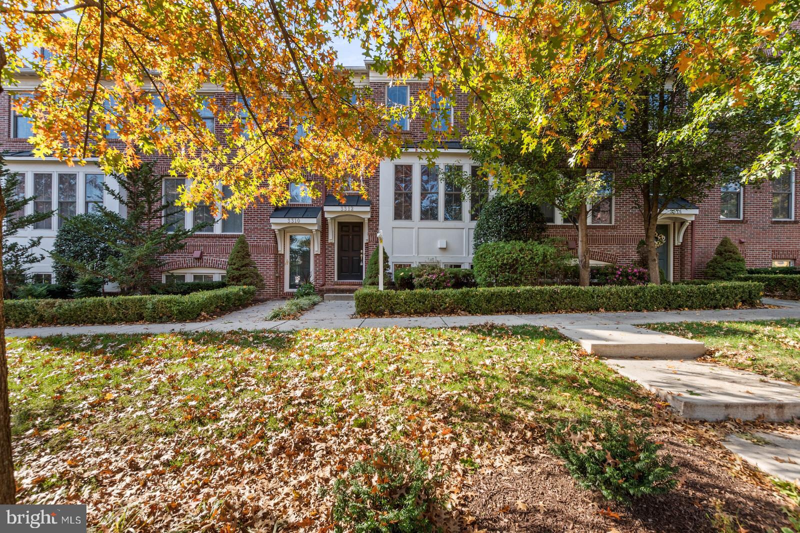 SHIRLINGTON CREST - Residential