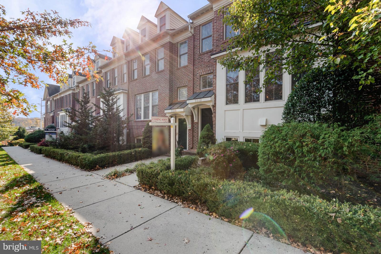SHIRLINGTON CREST - Residential
