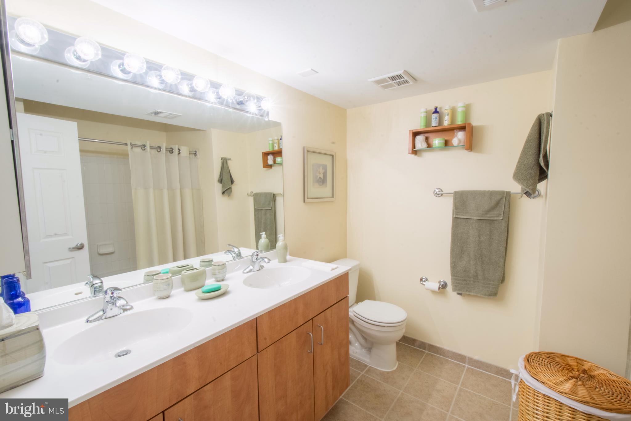 THE LANDING AT SPA CREEK - Residential