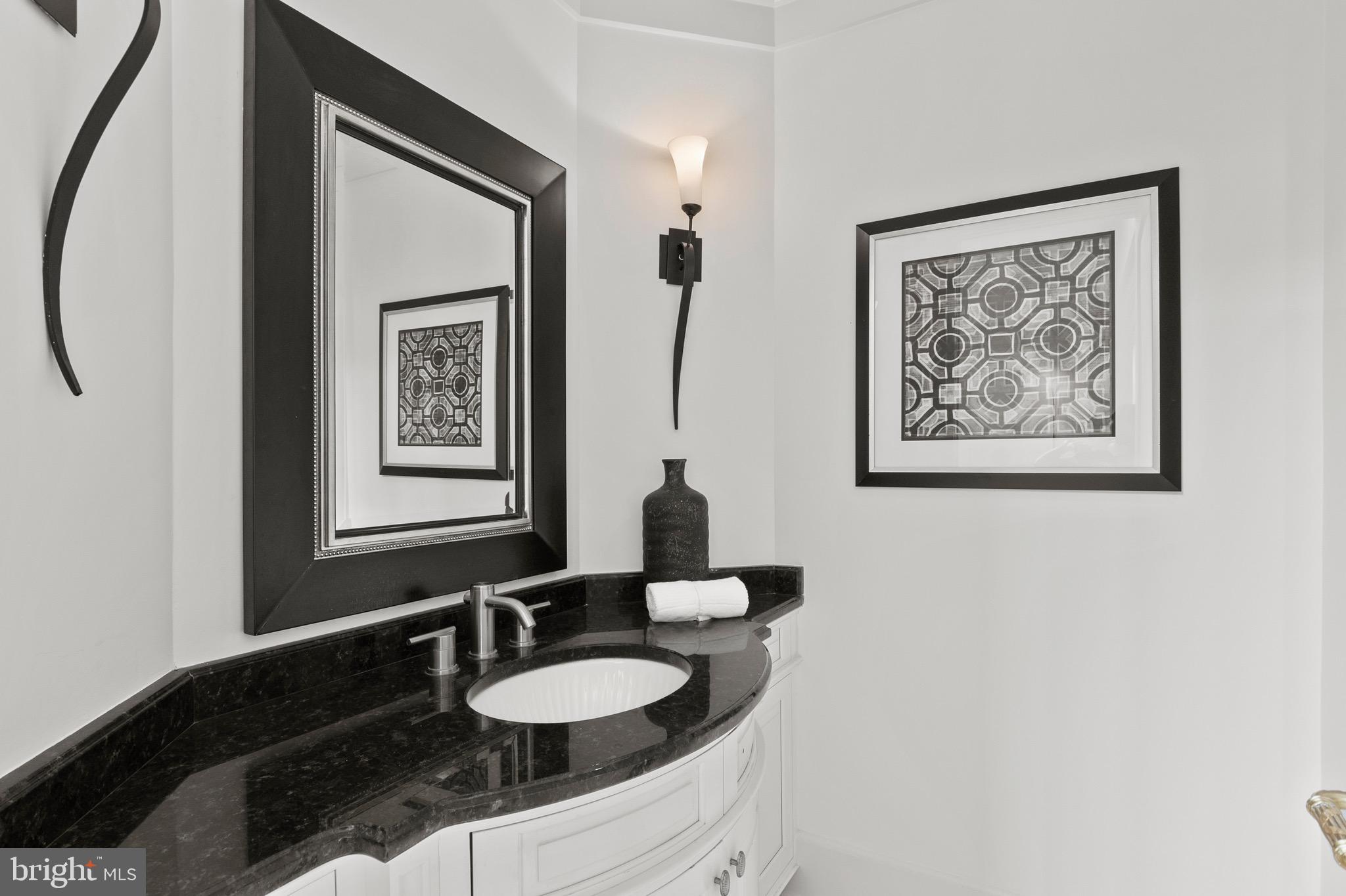 KENTSDALE ESTATES - Residential