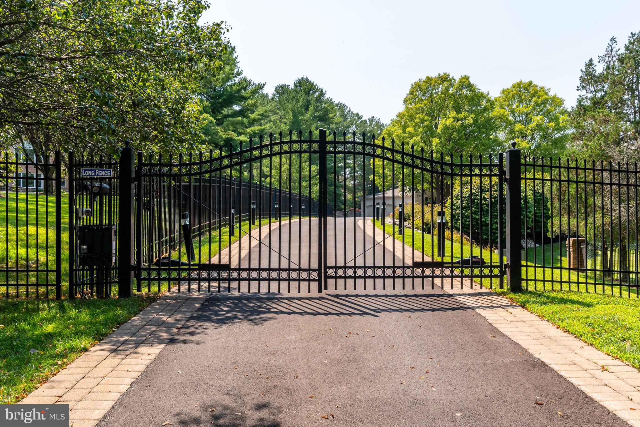 KENTSDALE ESTATES - Residential