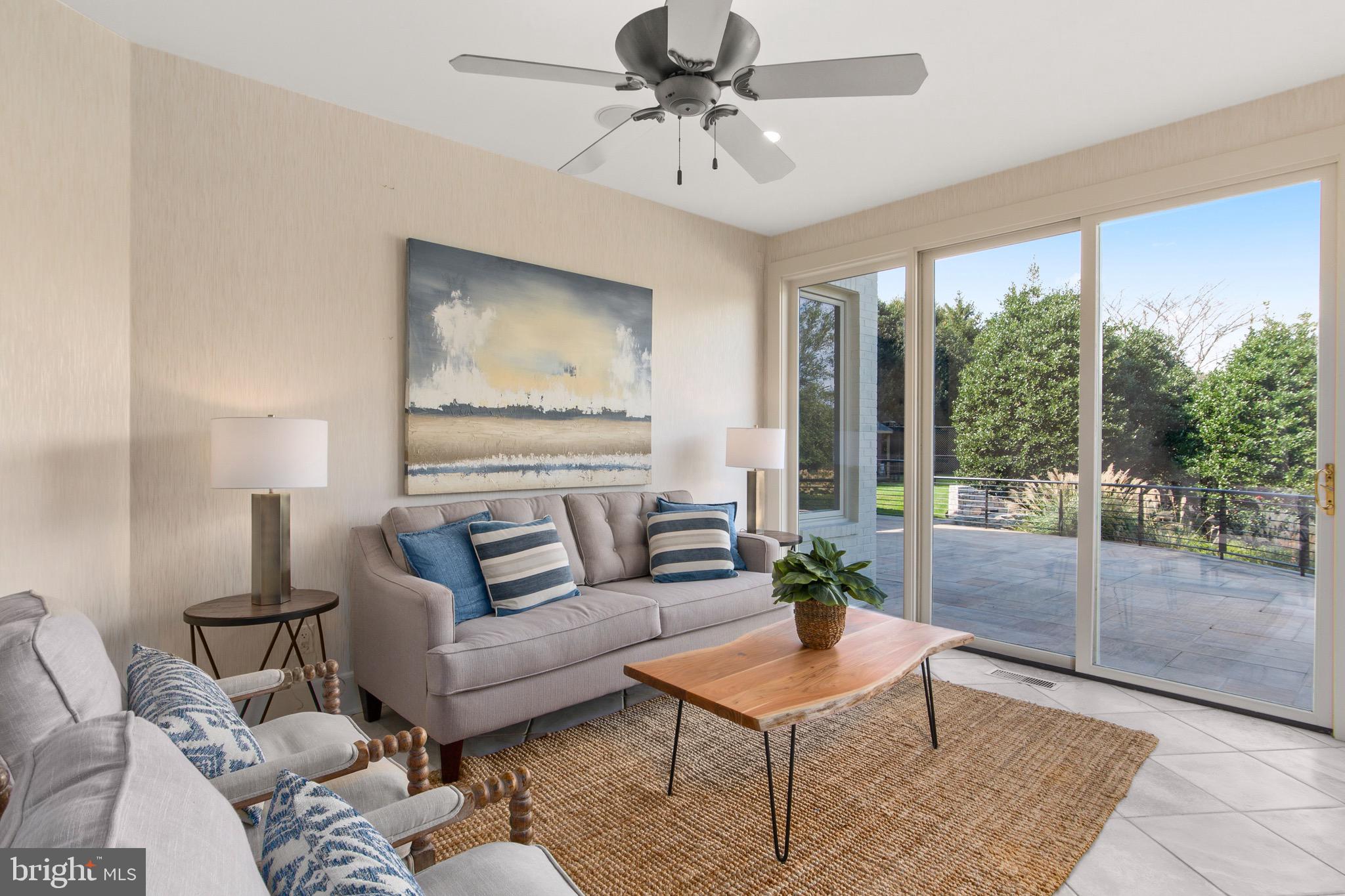 KENTSDALE ESTATES - Residential