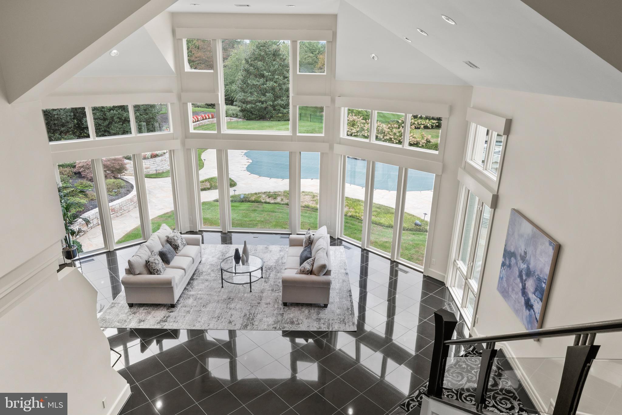 KENTSDALE ESTATES - Residential