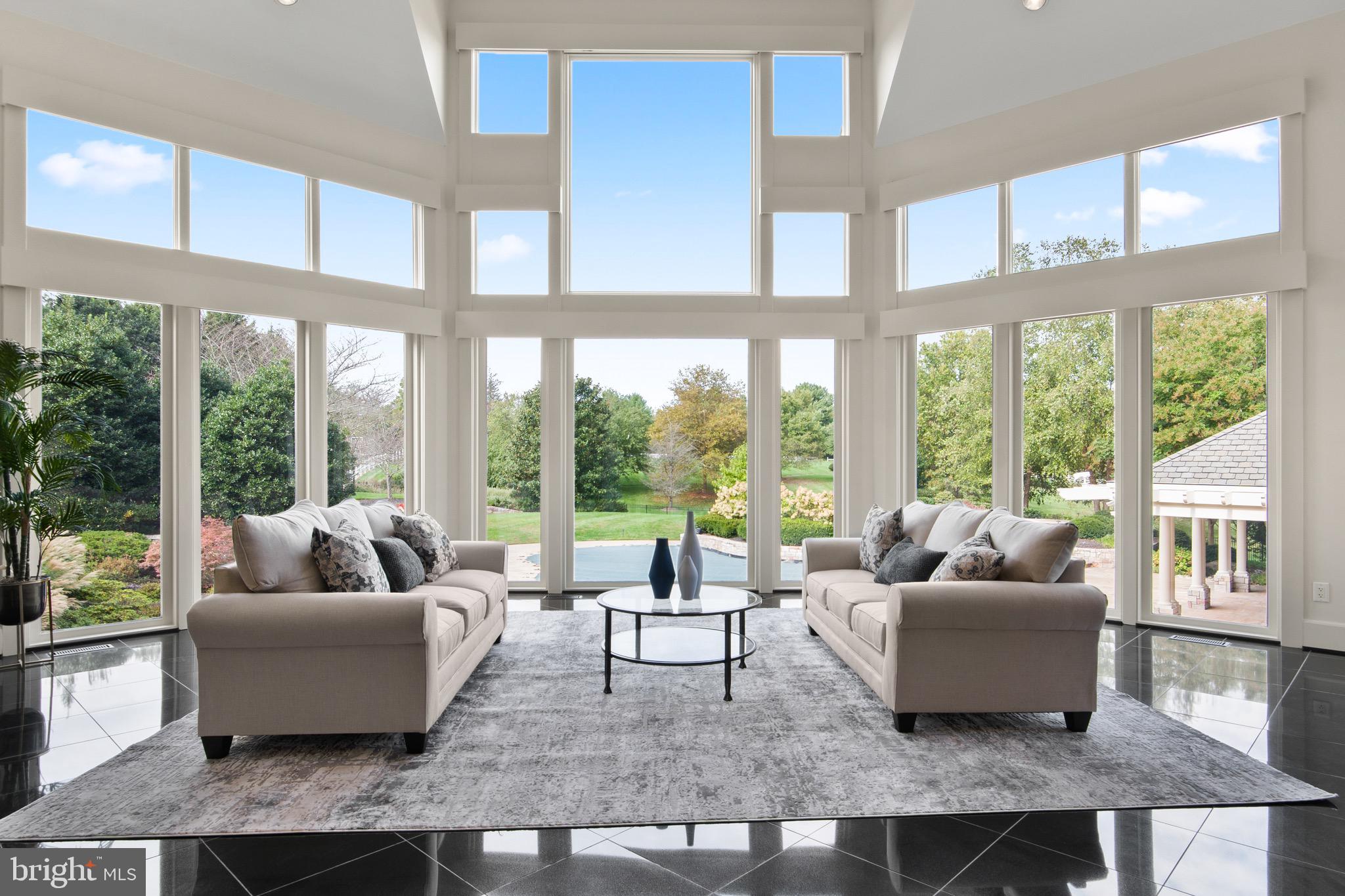 KENTSDALE ESTATES - Residential