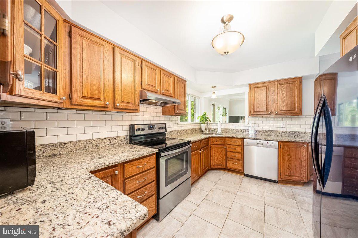 ALLVIEW ESTATES - Residential
