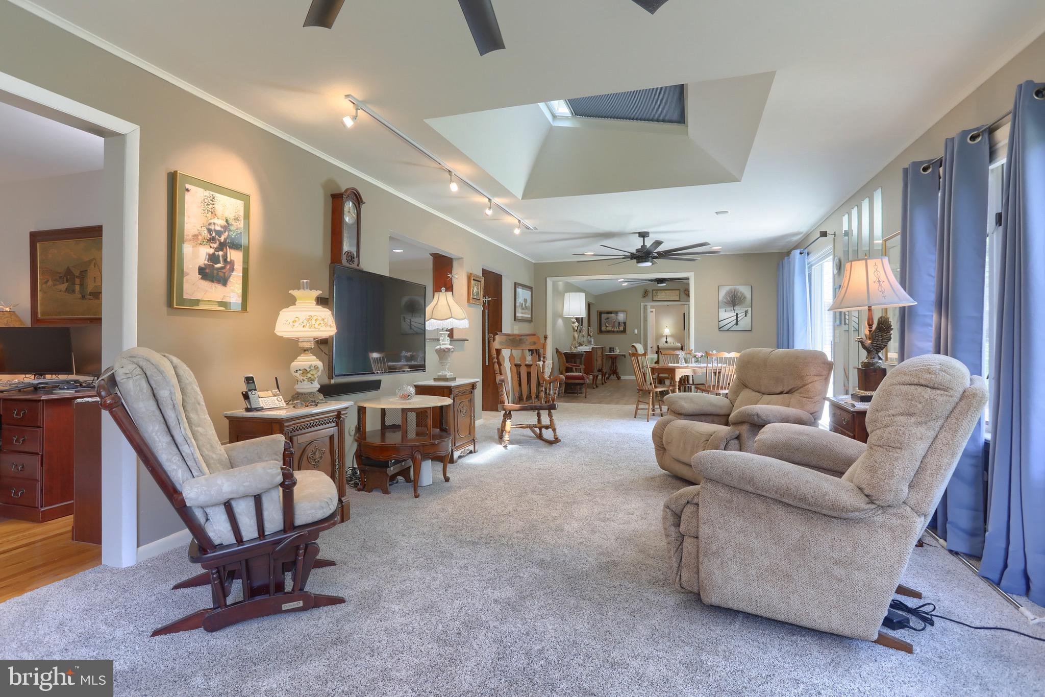 STAFFORD HEIGHTS - Residential