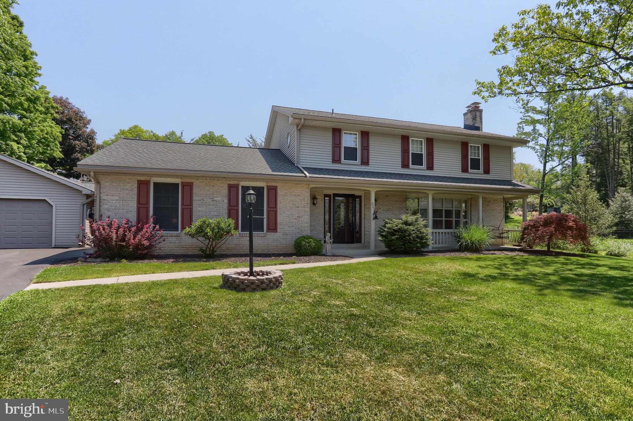 STAFFORD HEIGHTS - Residential