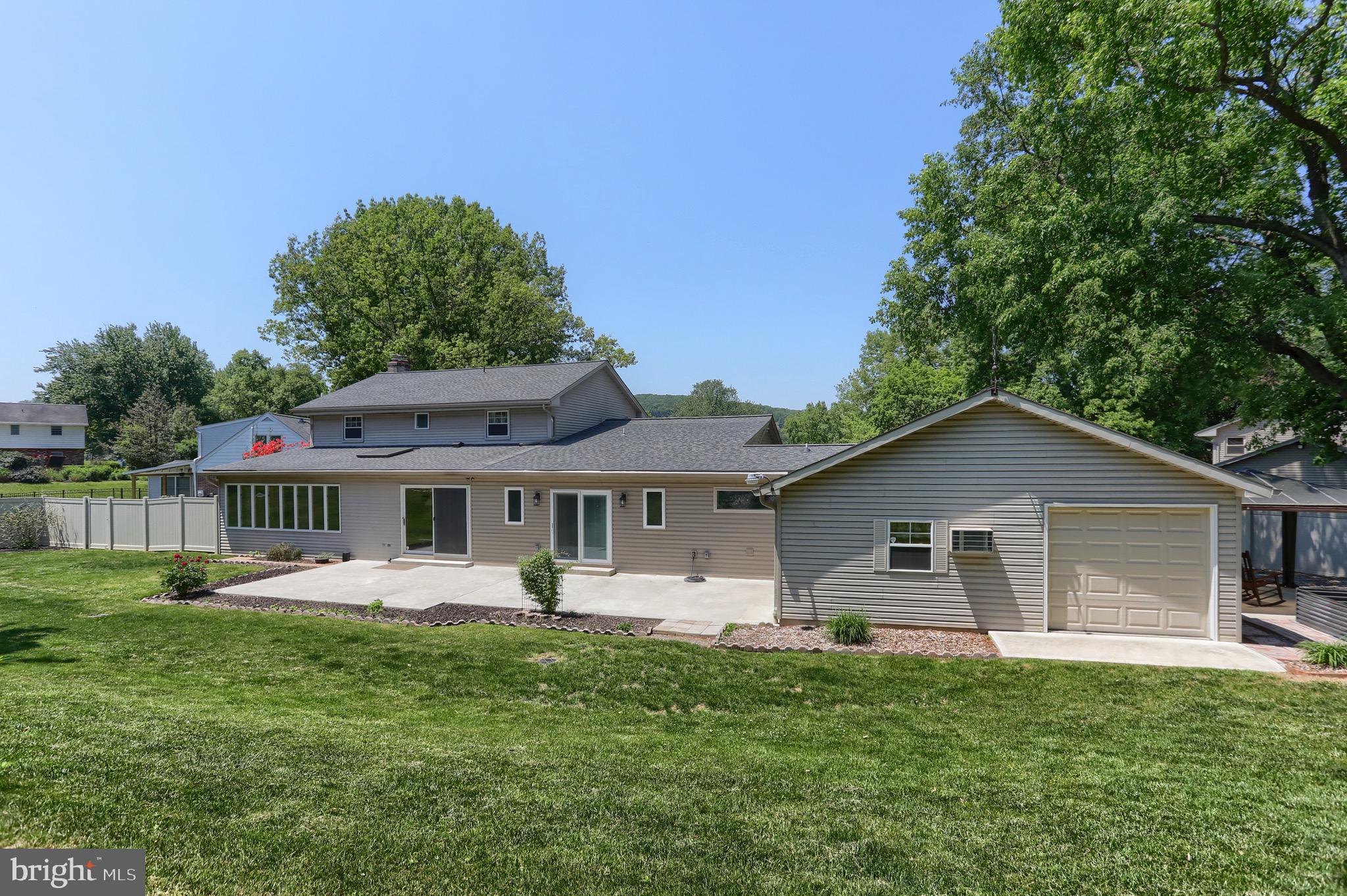 STAFFORD HEIGHTS - Residential