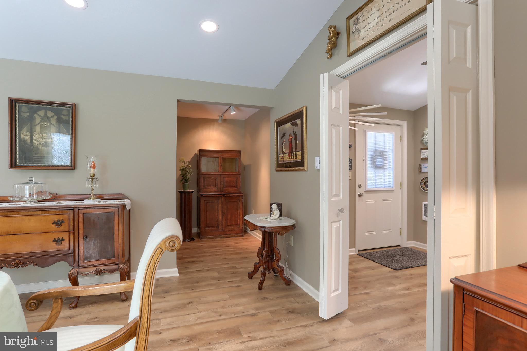STAFFORD HEIGHTS - Residential