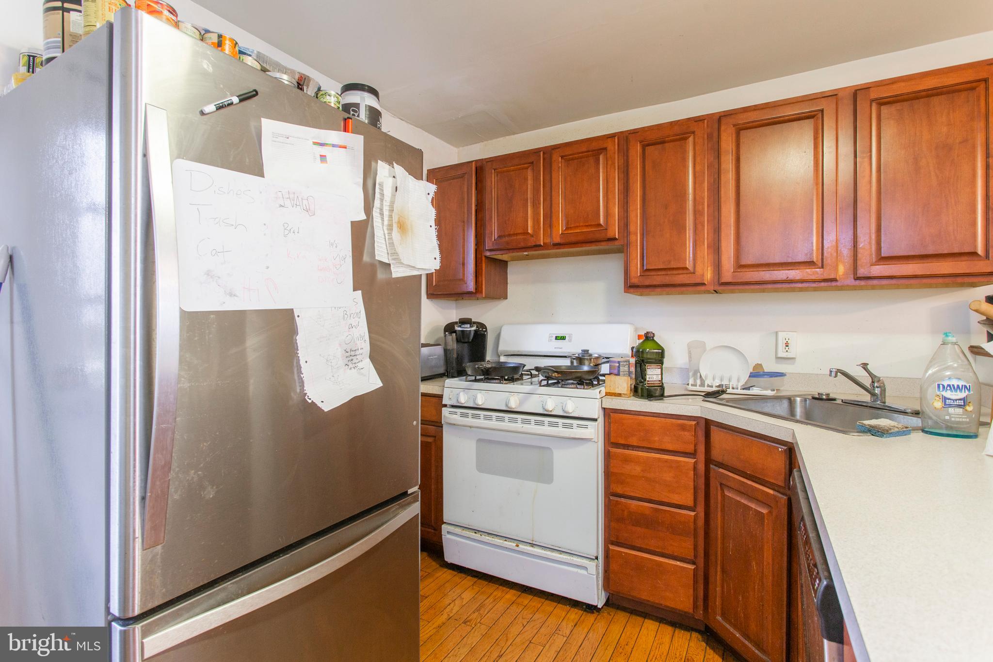 UNIVERSITY CITY - Residential Lease