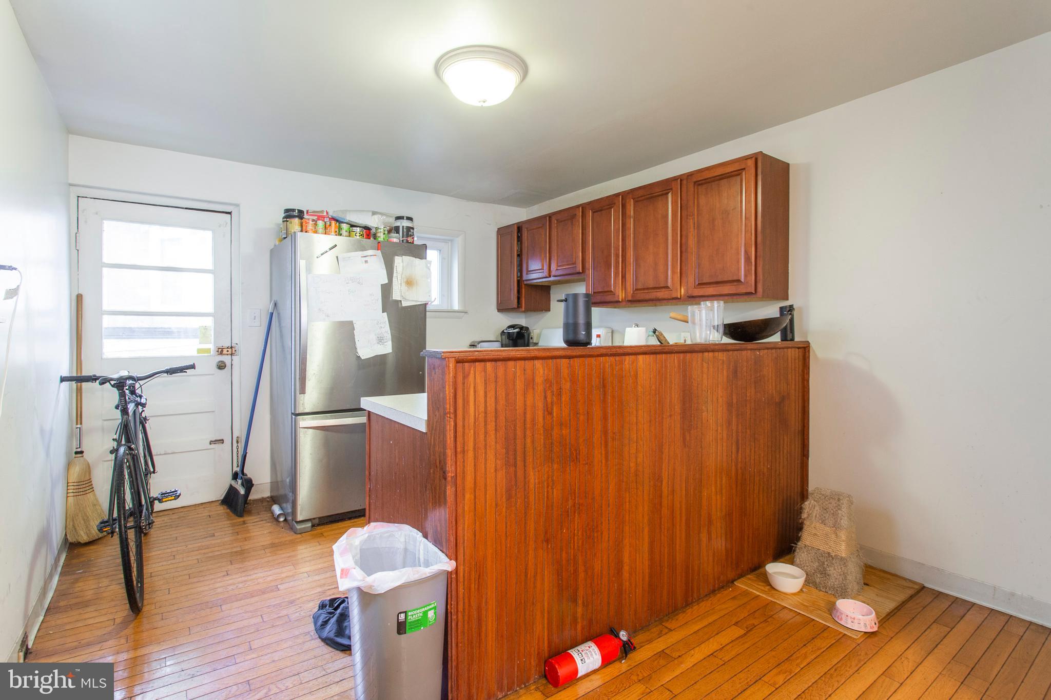 UNIVERSITY CITY - Residential Lease