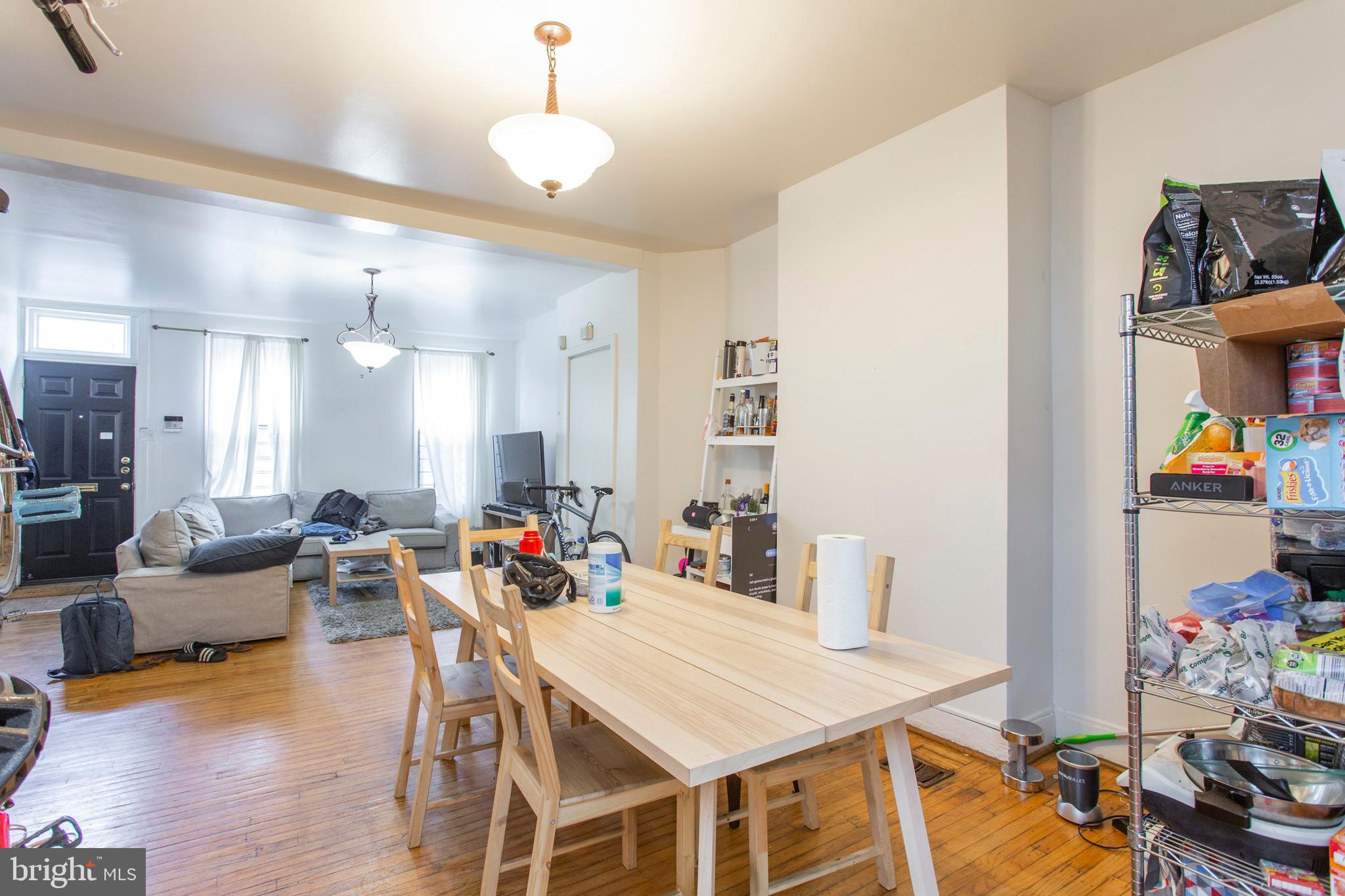 UNIVERSITY CITY - Residential Lease