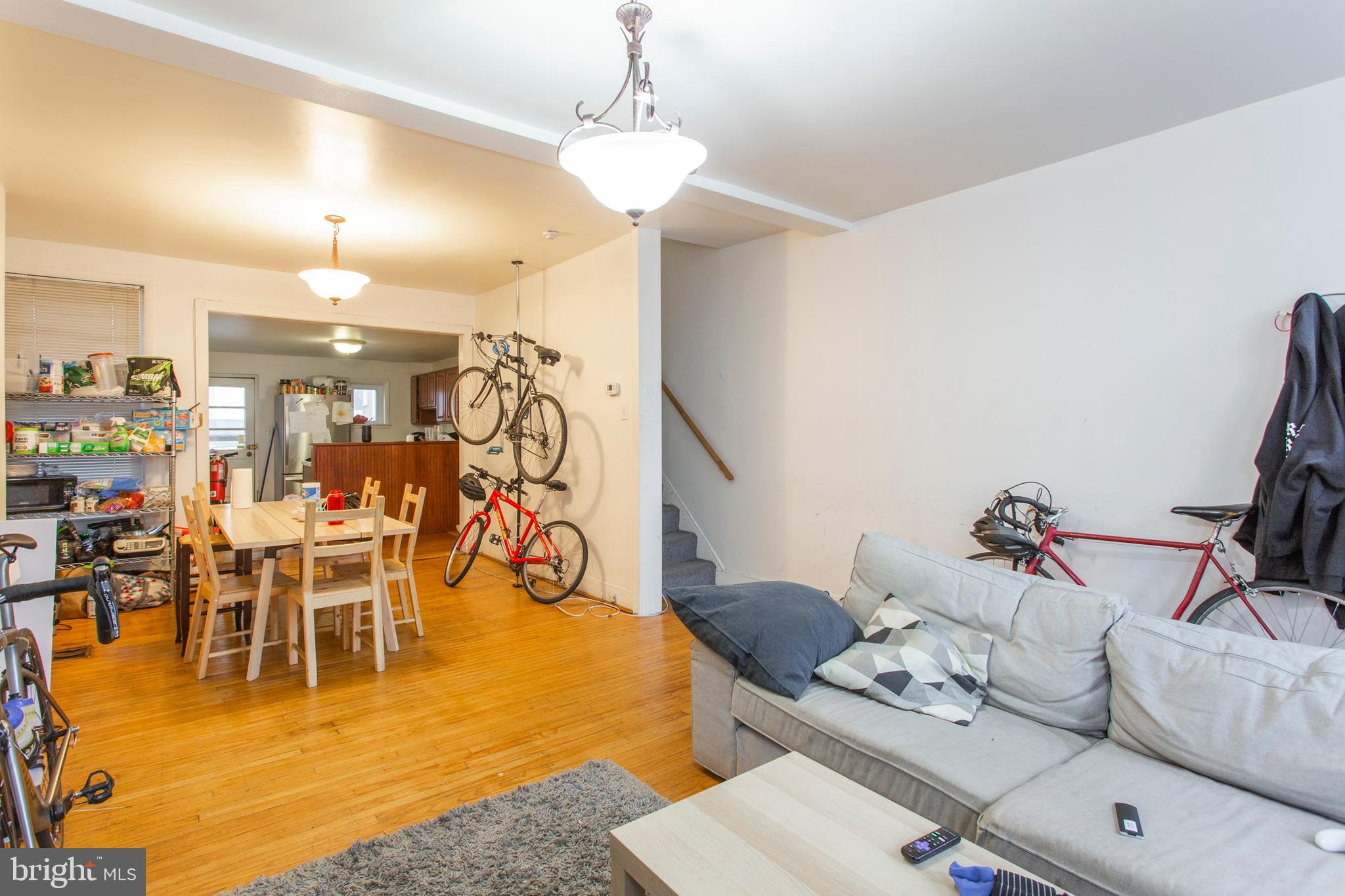 UNIVERSITY CITY - Residential Lease