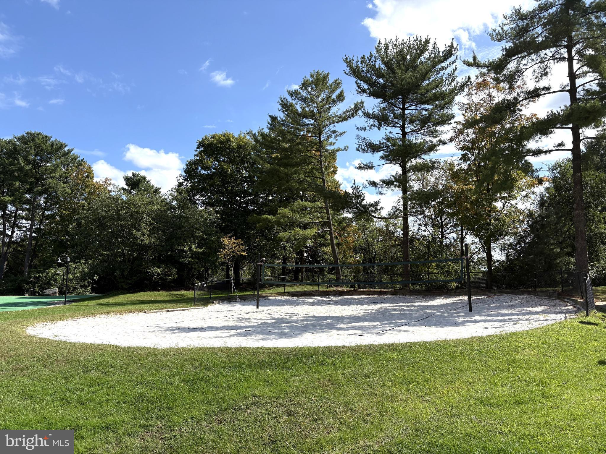 WATERGATE AT LANDMARK - Residential