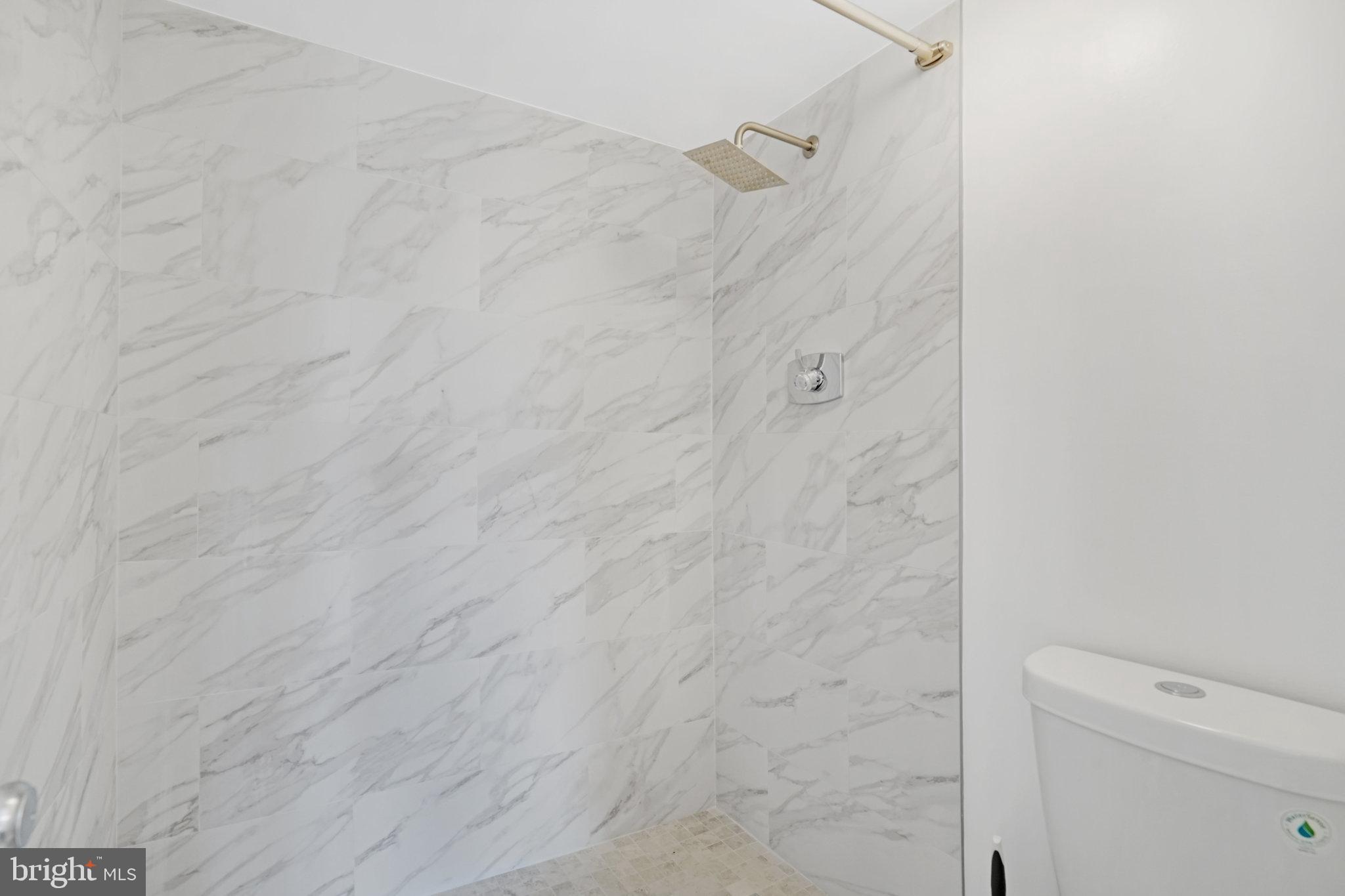 WATERGATE AT LANDMARK - Residential