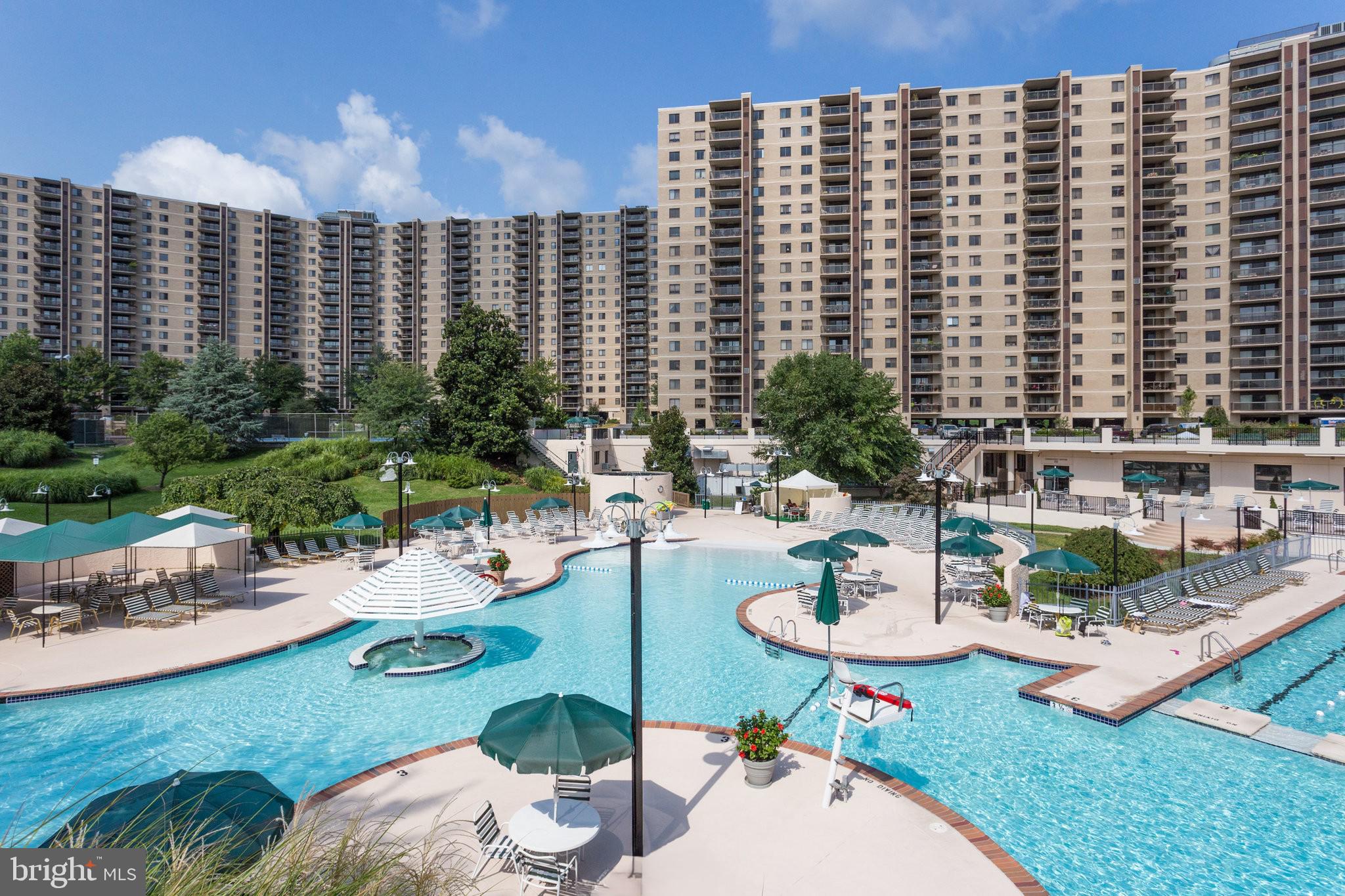 WATERGATE AT LANDMARK - Residential