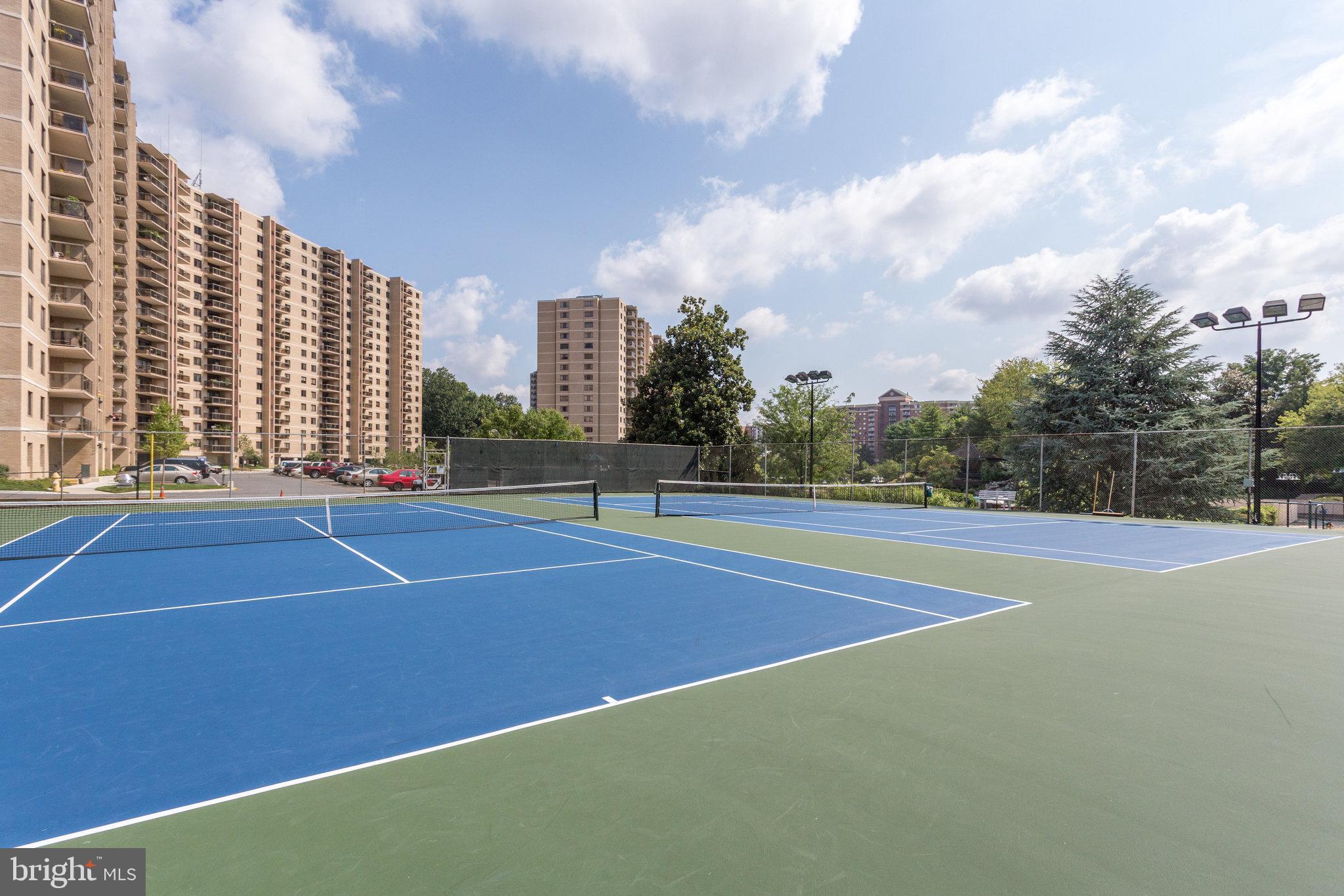 WATERGATE AT LANDMARK - Residential