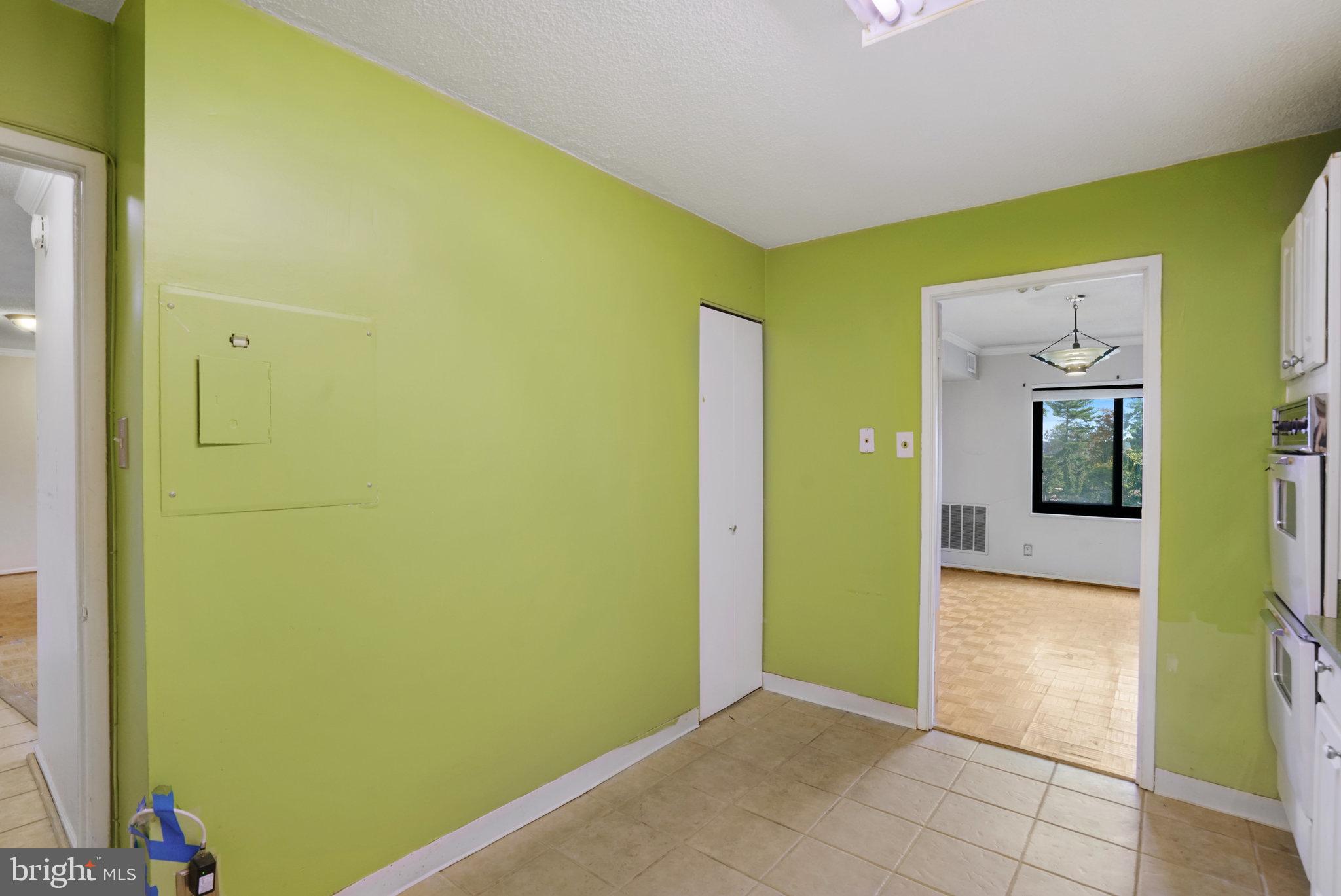 WATERGATE AT LANDMARK - Residential