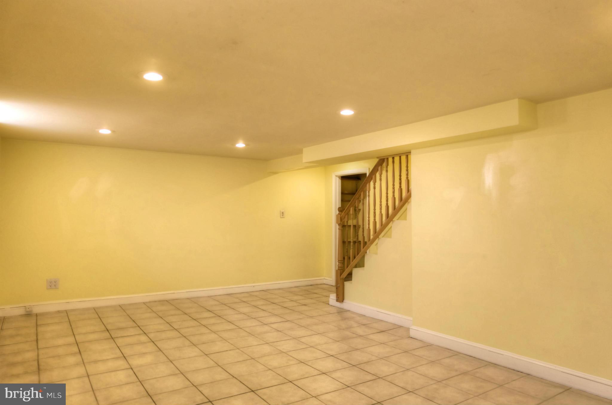 HUNTING RIDGE HISTORIC DISTRICT - Residential