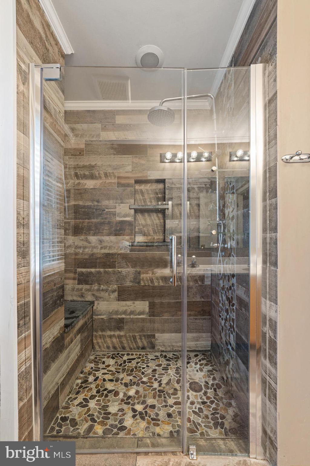 DOMINION VALLEY COUNTRY CLUB - Residential