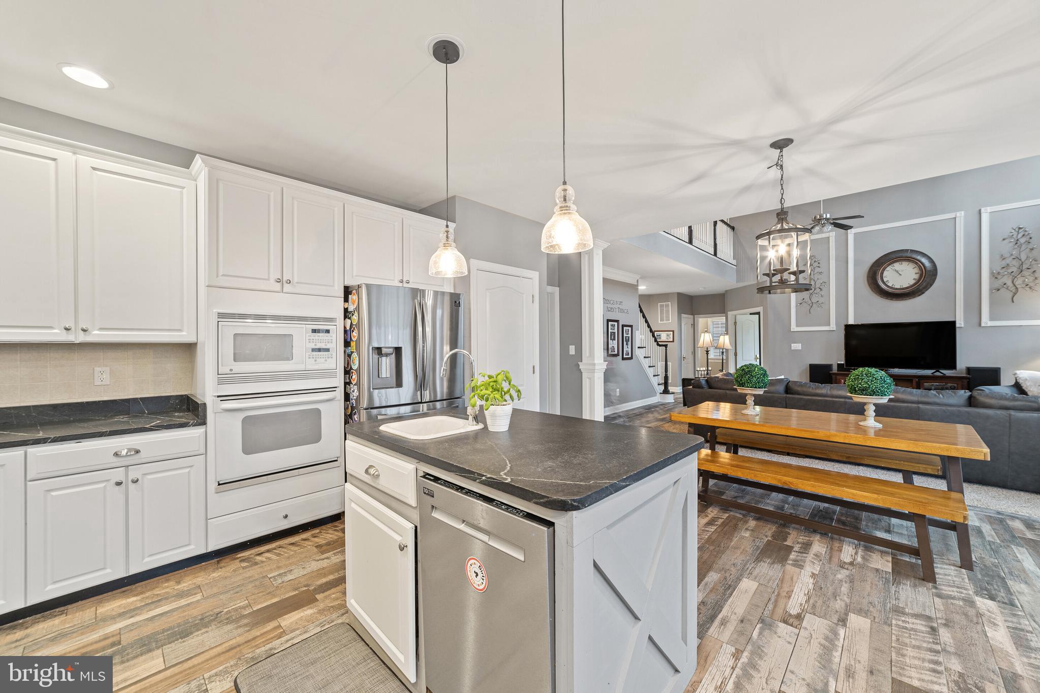 DOMINION VALLEY COUNTRY CLUB - Residential