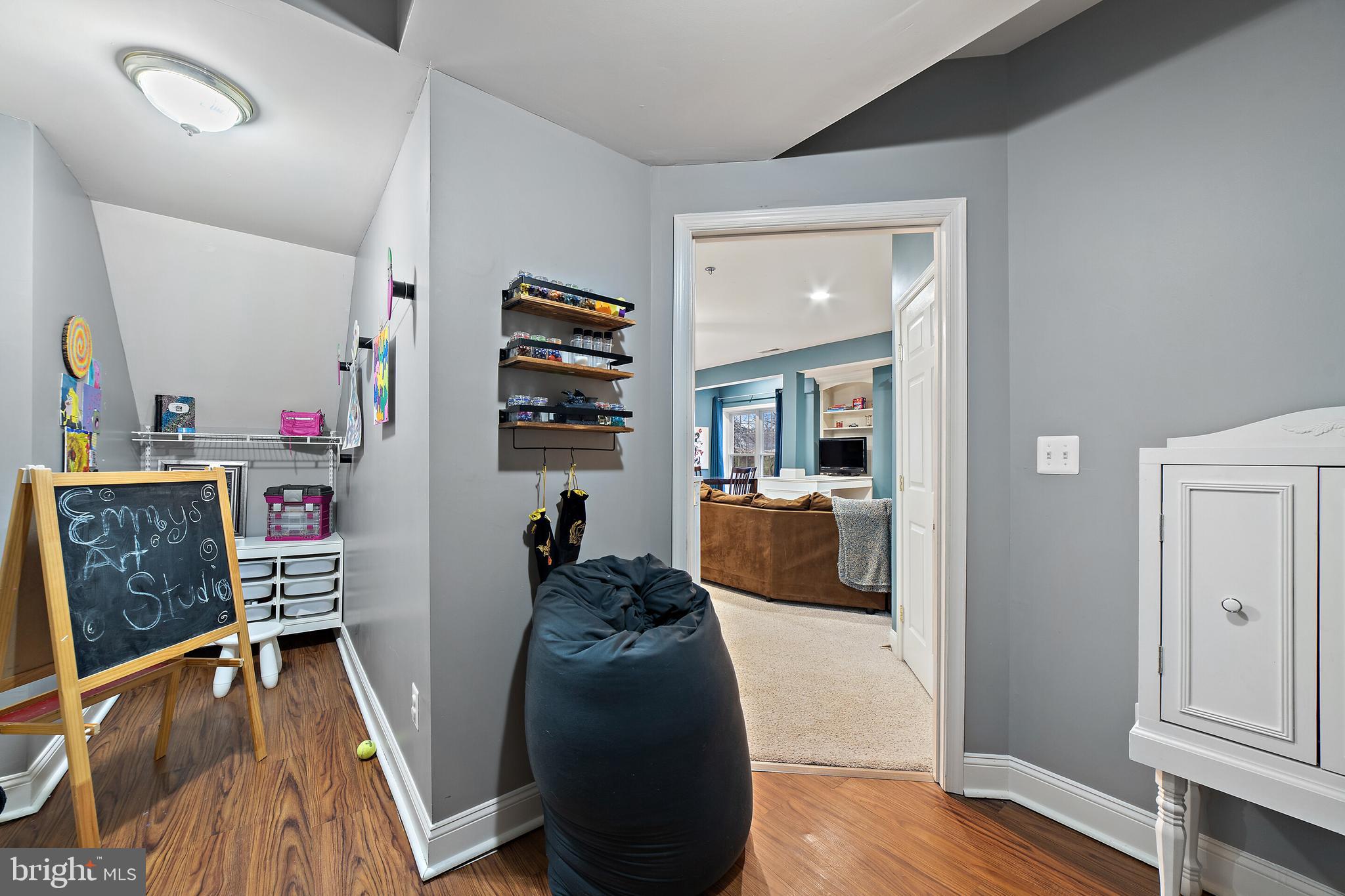 DOMINION VALLEY COUNTRY CLUB - Residential