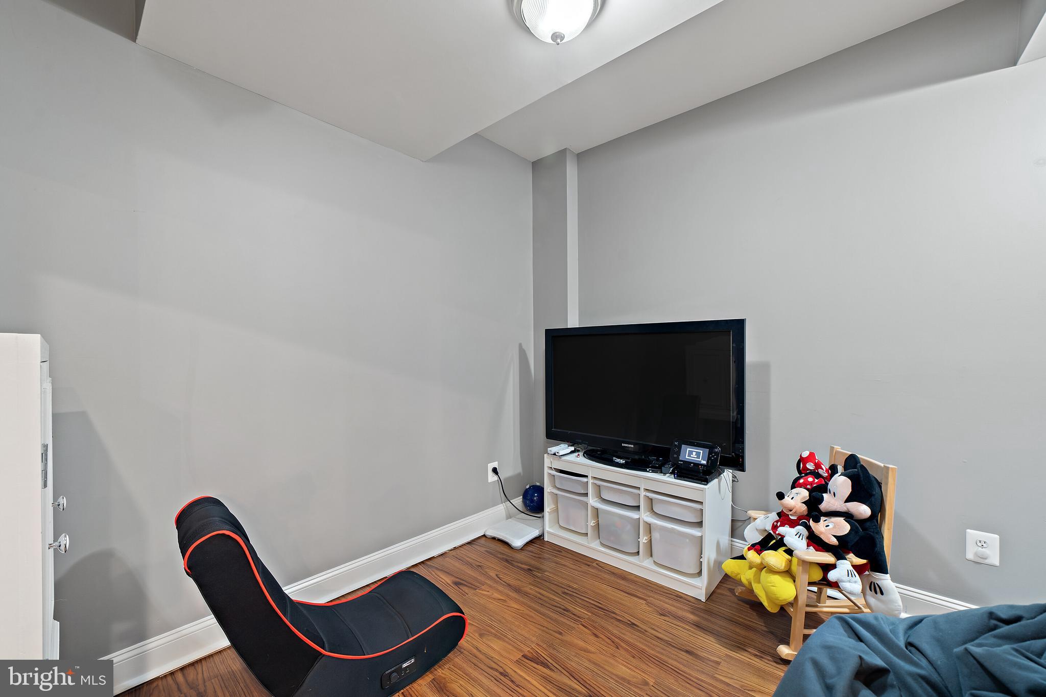 DOMINION VALLEY COUNTRY CLUB - Residential