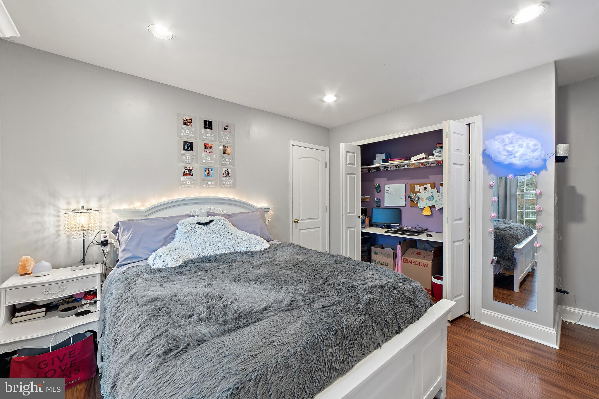 DOMINION VALLEY COUNTRY CLUB - Residential