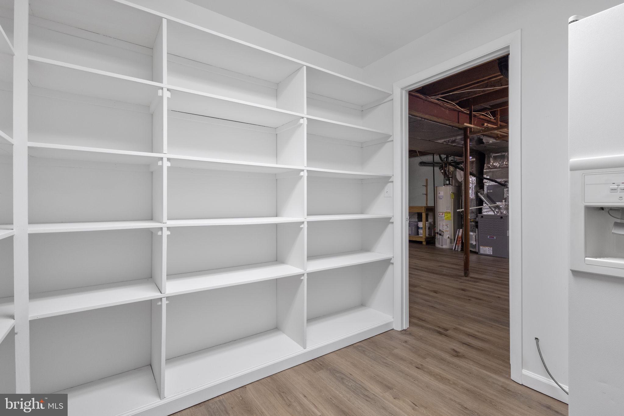 BEECH TREE MANOR - Residential