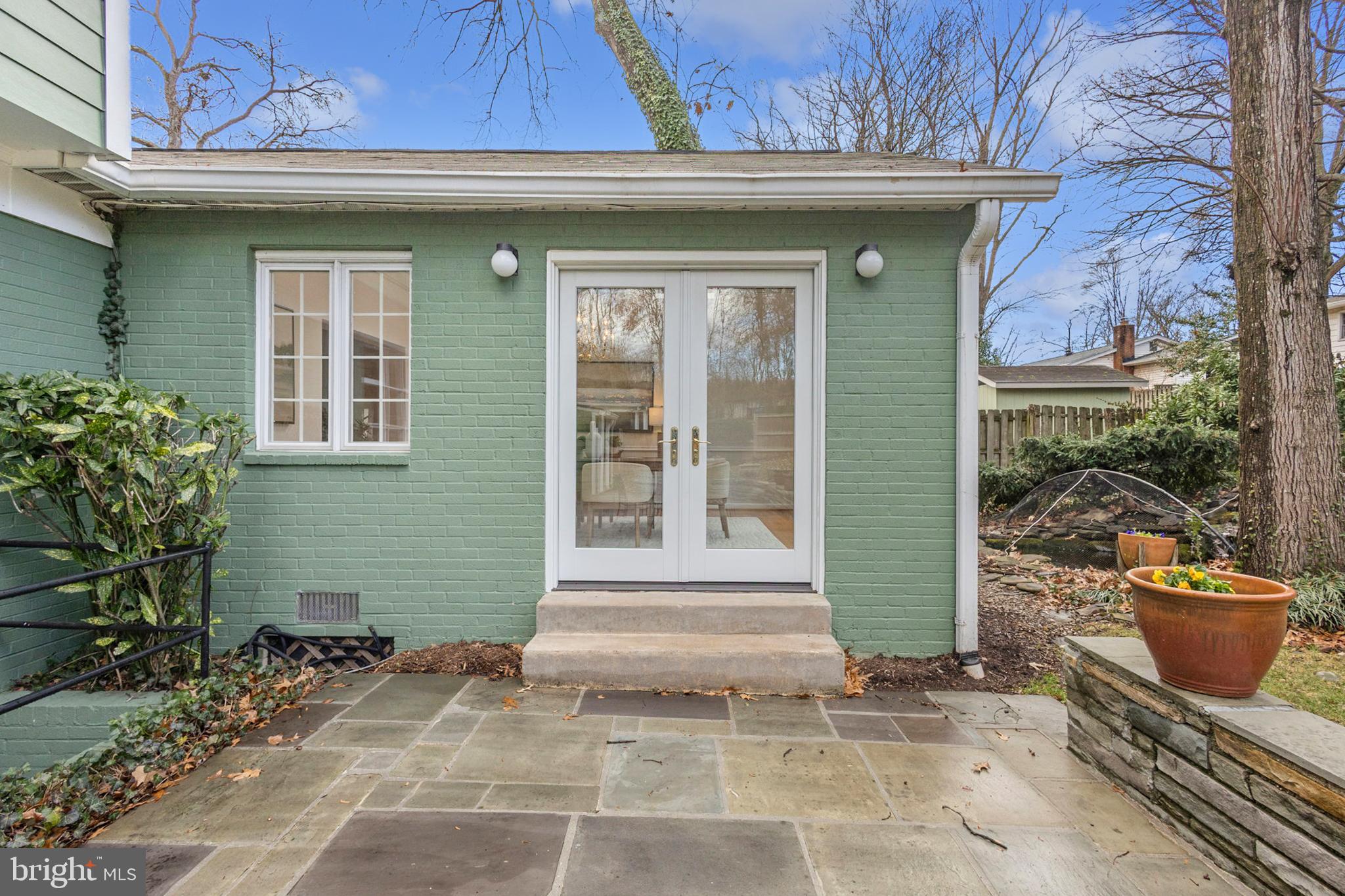 BEECH TREE MANOR - Residential