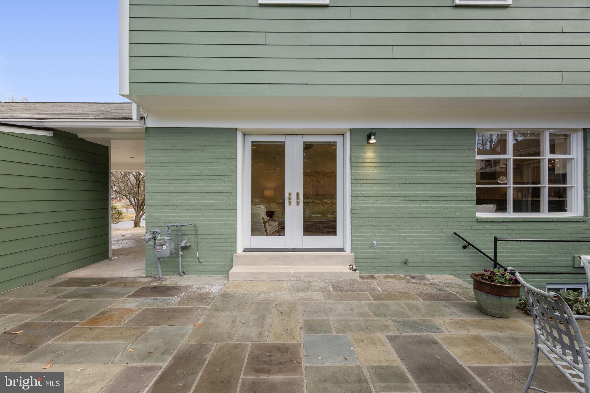 BEECH TREE MANOR - Residential